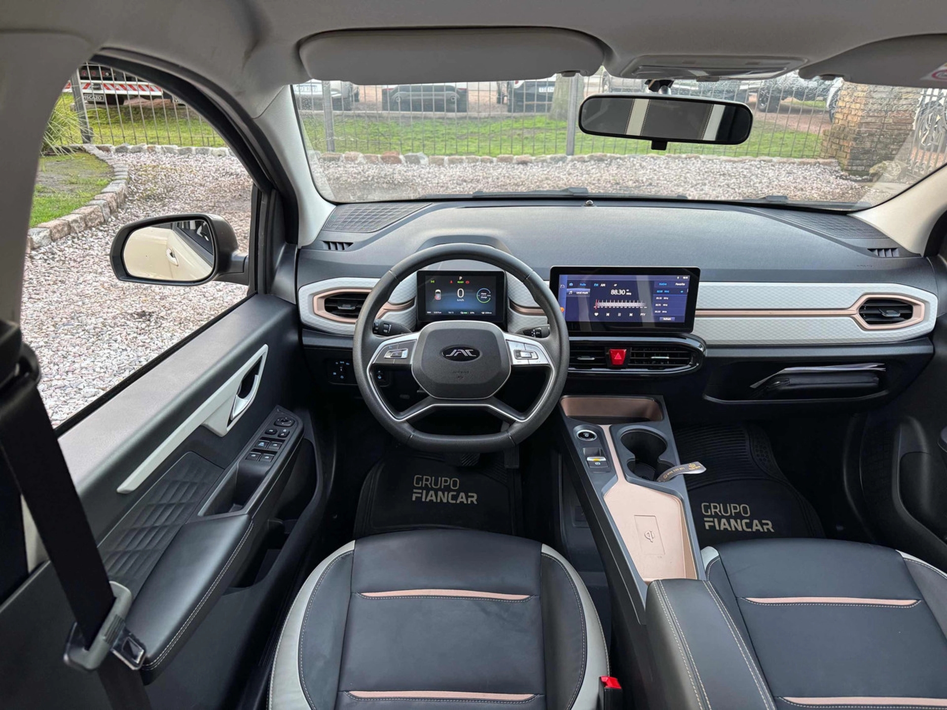 Jac E-s1 0.0 E-s1 At