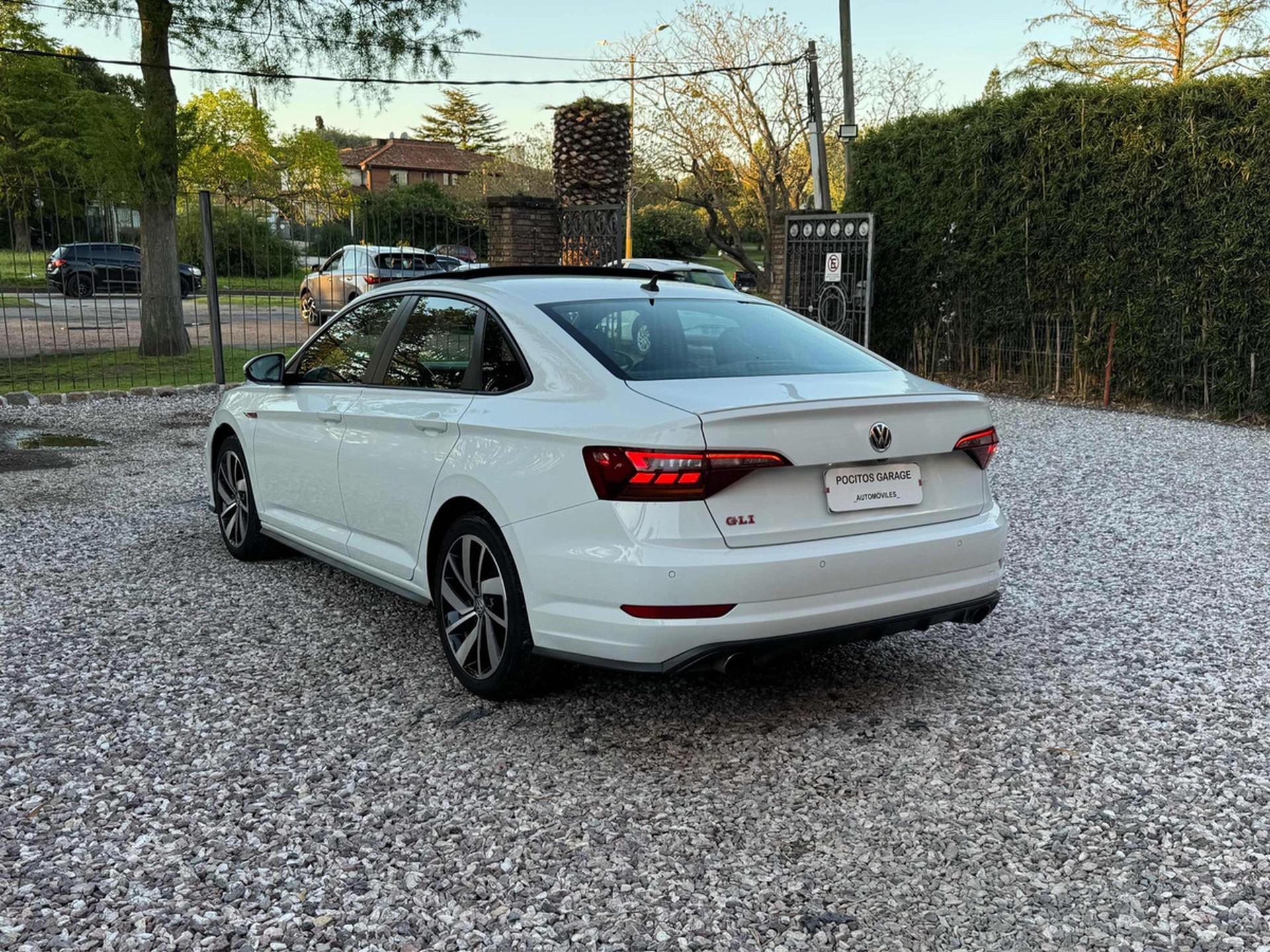 Volkswagen Vento 2.0 Tsi Gli 211cv App Connect + Nav