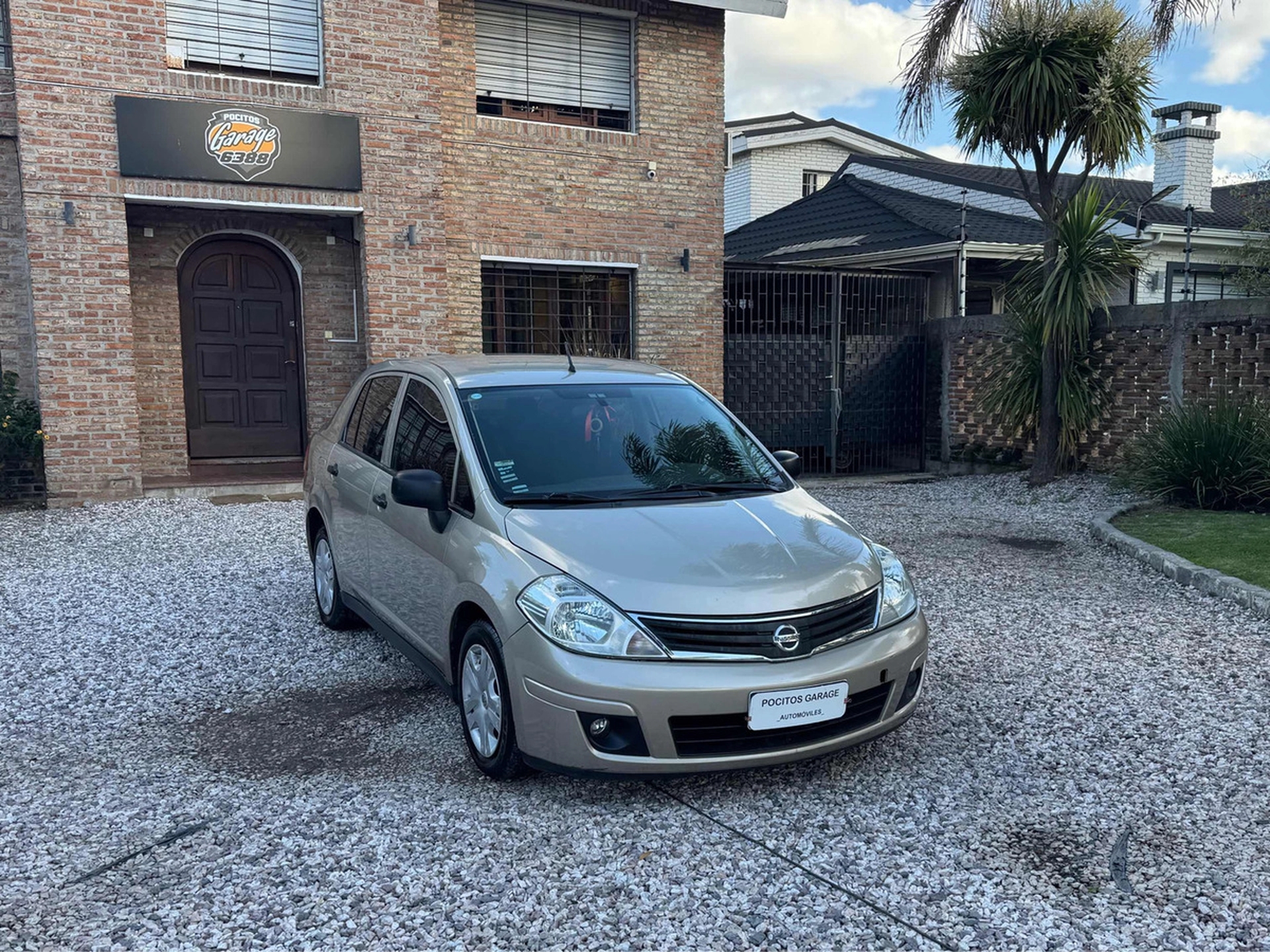 Nissan Tiida 1.6 Drive Sedan Mt