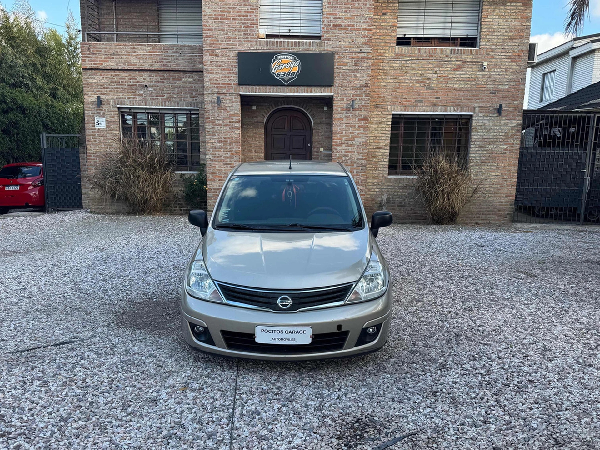Nissan Tiida 1.6 Drive Sedan Mt
