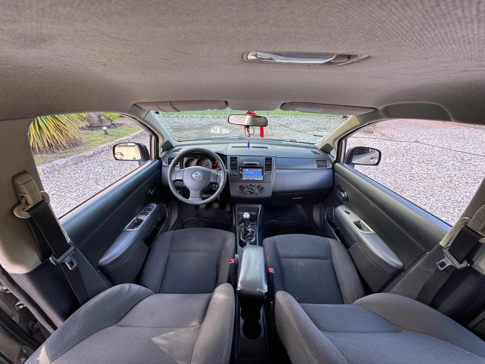 Nissan Tiida 1.6 Drive Sedan Mt