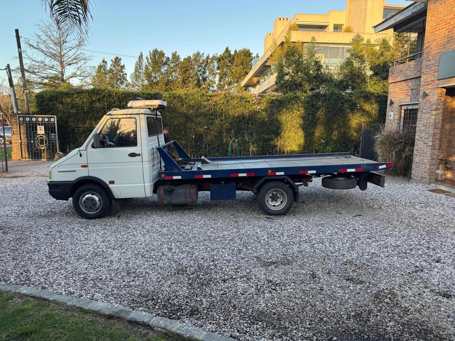 Camión Grúa Iveco Daily