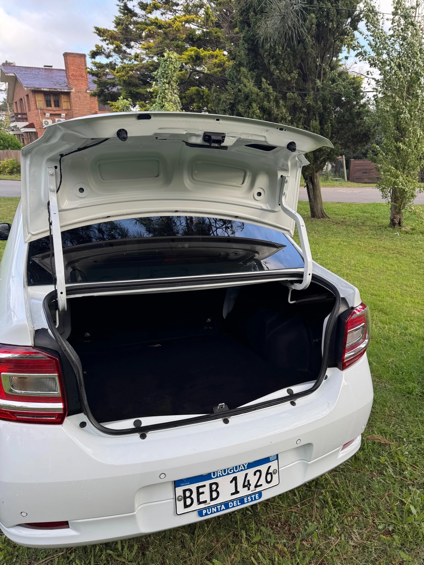 Renault Logan Nuevo logan zen 1.6