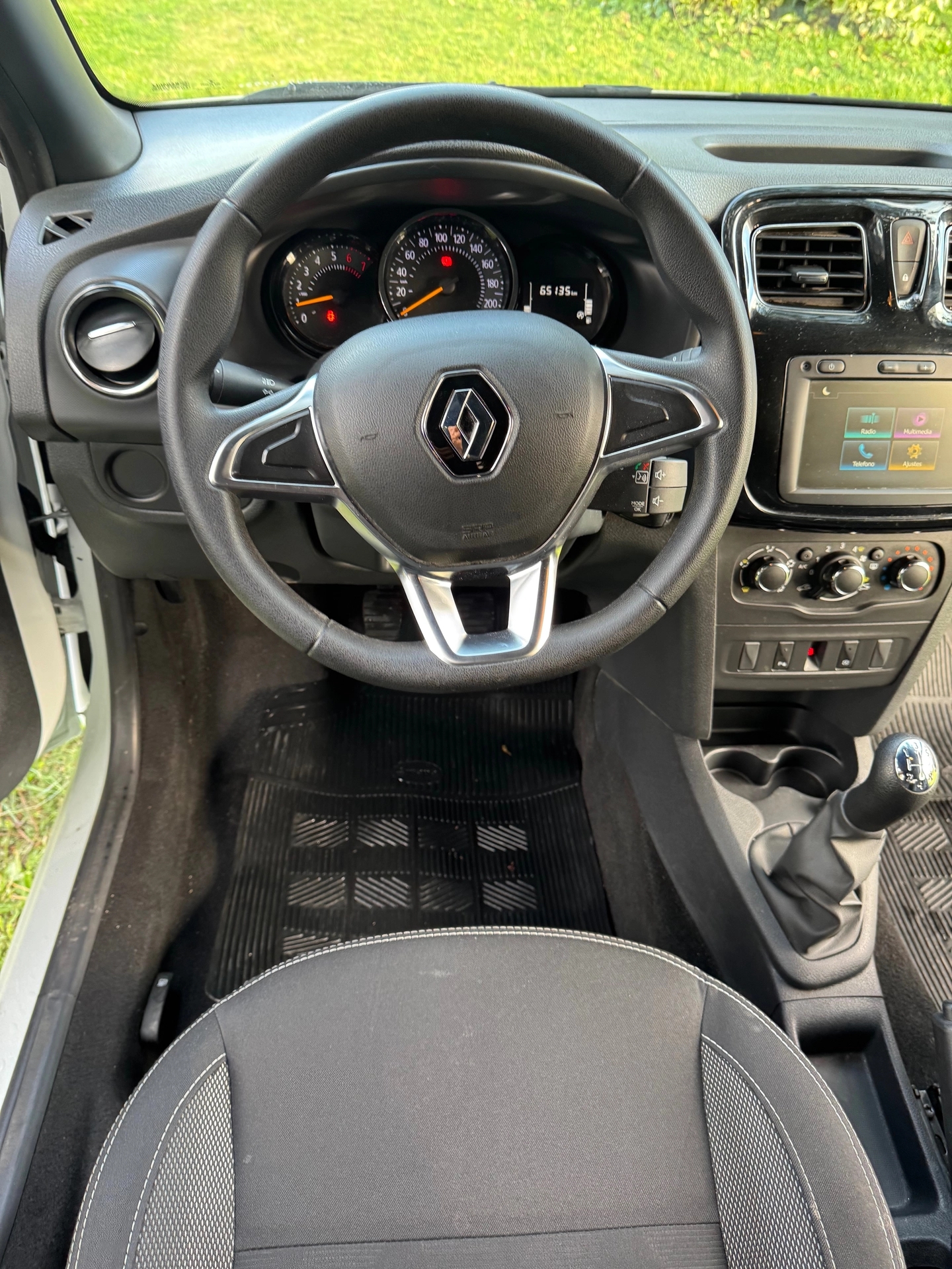 Renault Logan Nuevo logan zen 1.6
