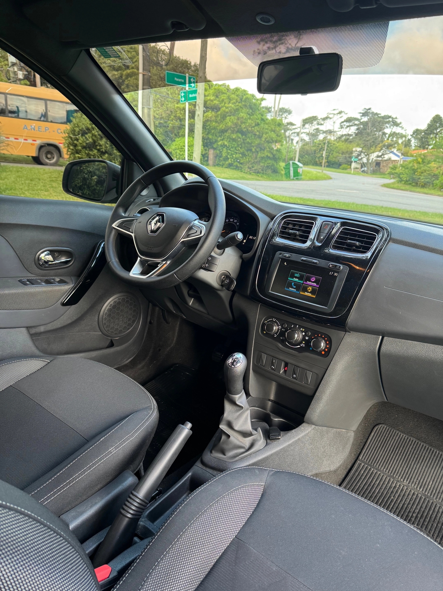 Renault Logan Nuevo logan zen 1.6