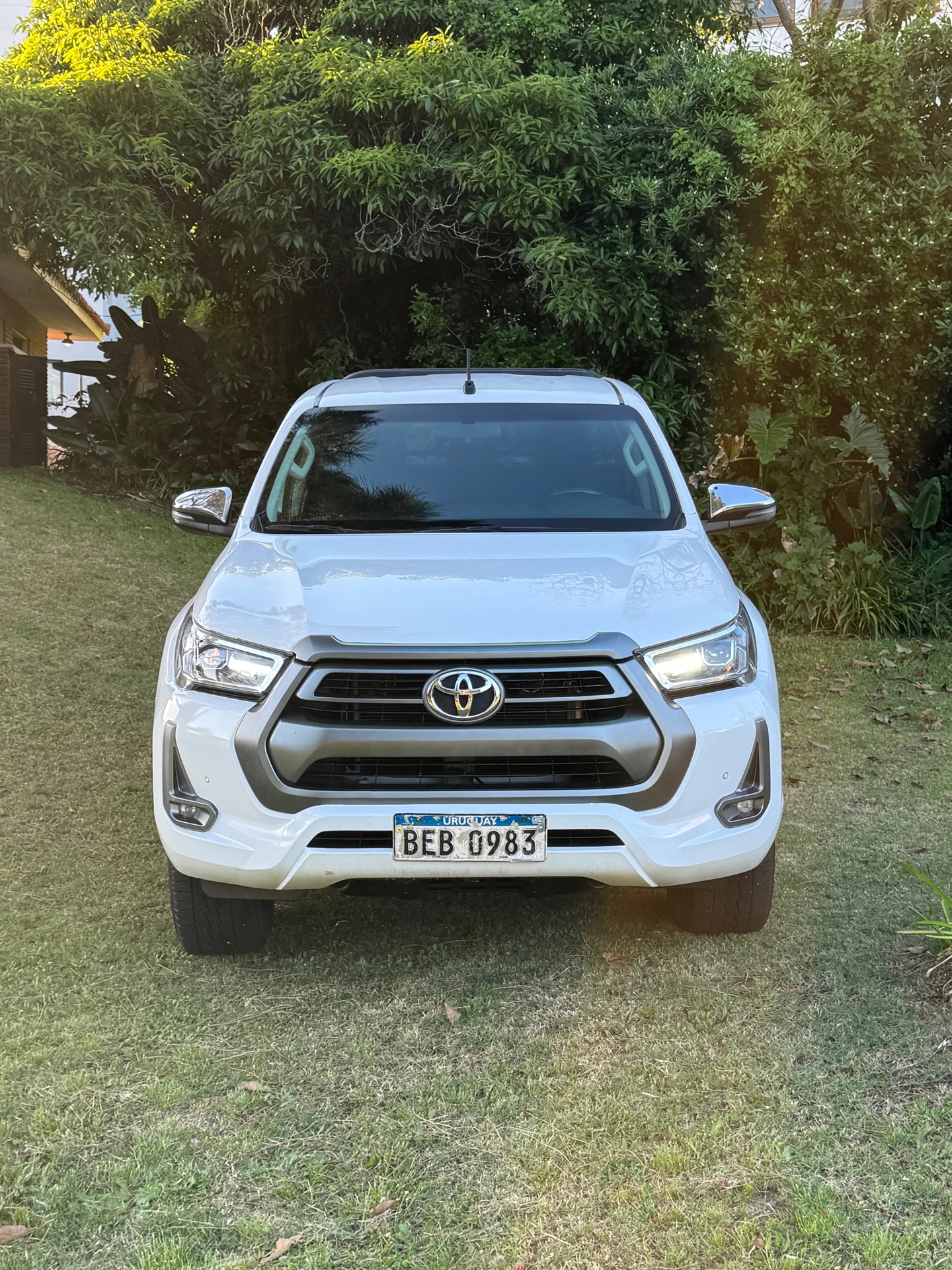 Toyota Hilux Cabina Doble 2.7 VVT-i SRV 4x4