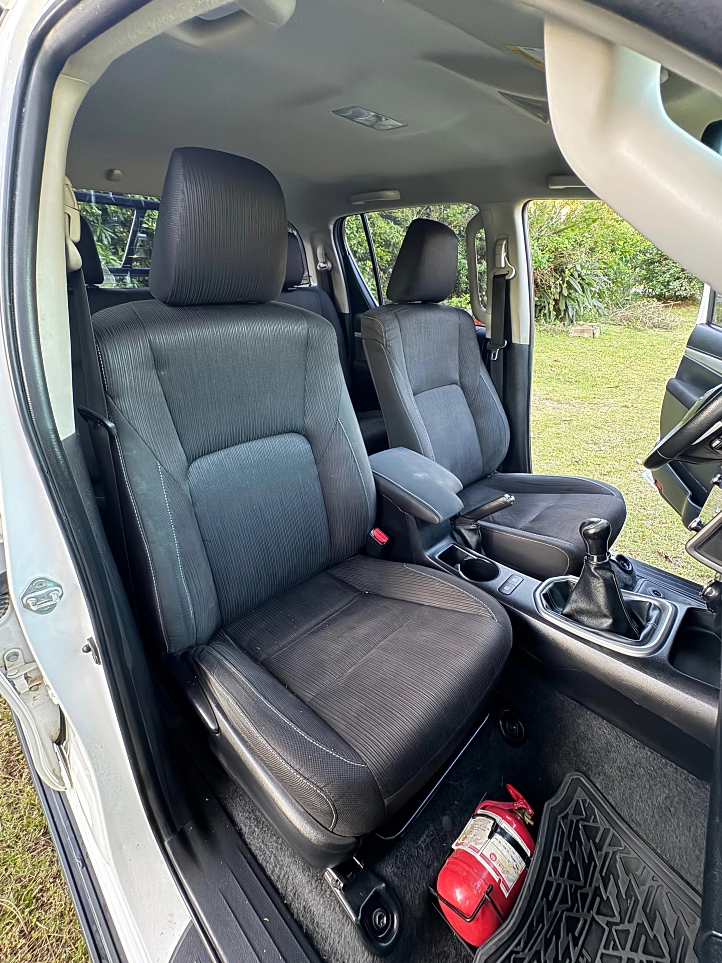 Toyota Hilux Cabina Doble 2.7 VVT-i SRV 4x4