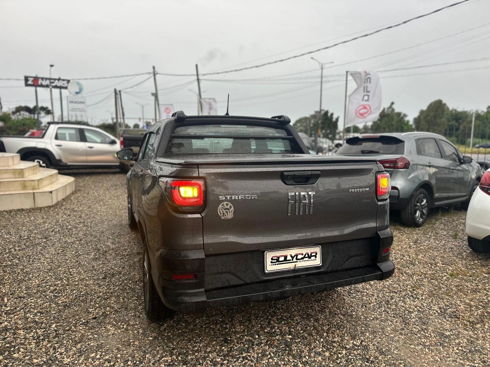 Fiat Strada Freedom Cabina Doble 1.4