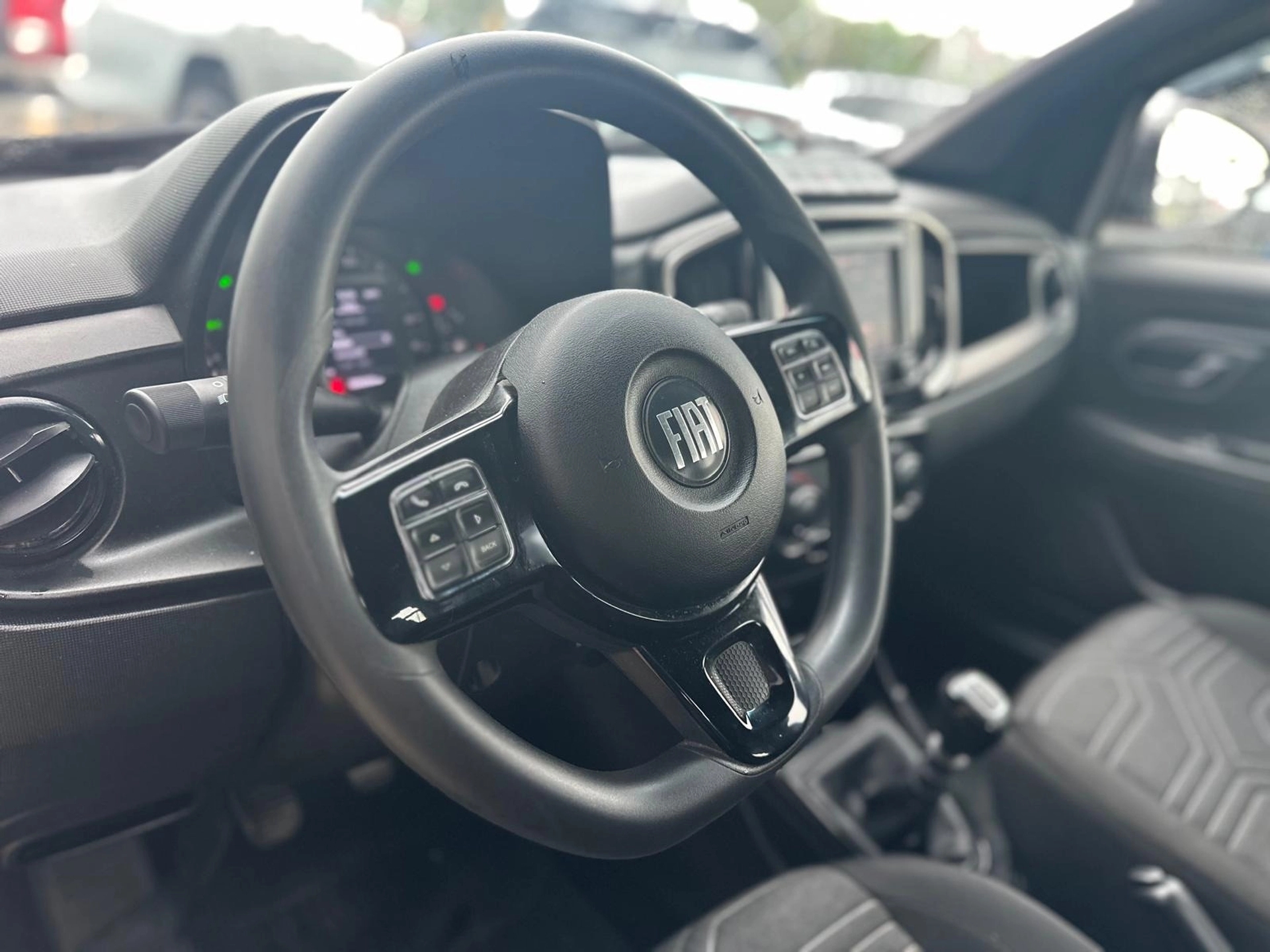 Fiat Strada Freedom Cabina Doble 1.4