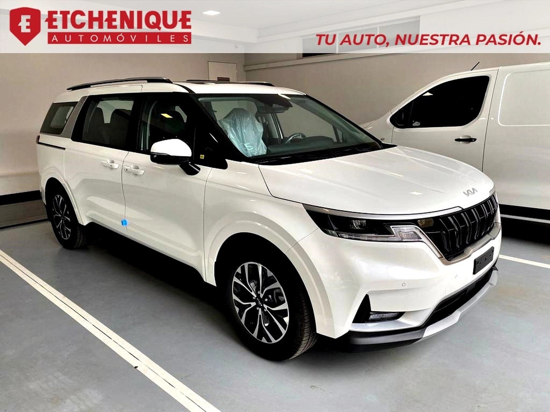 Kia Carnival 3.5 V6 Ex Plus Etchenique