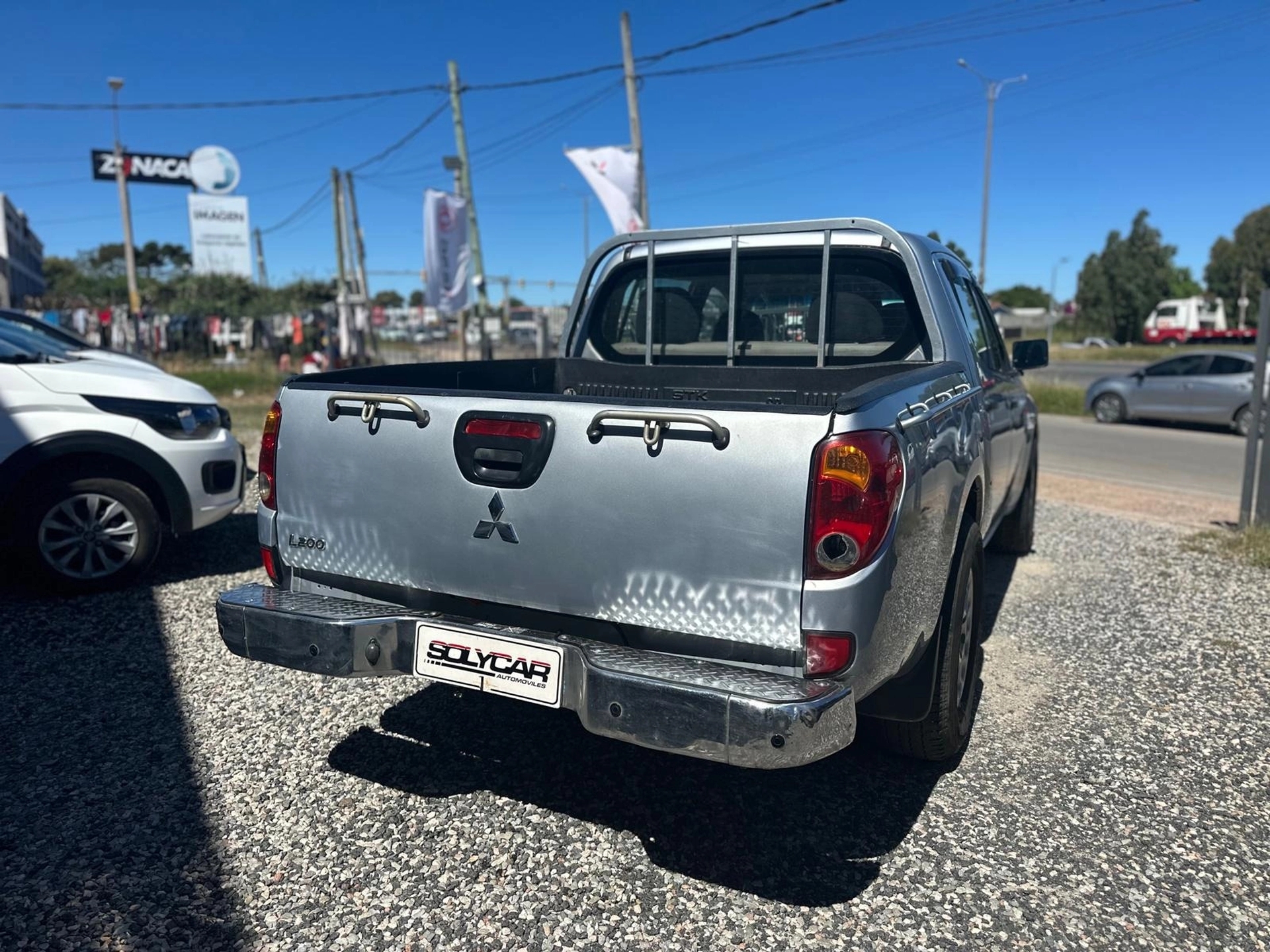 Mitsubishi L200