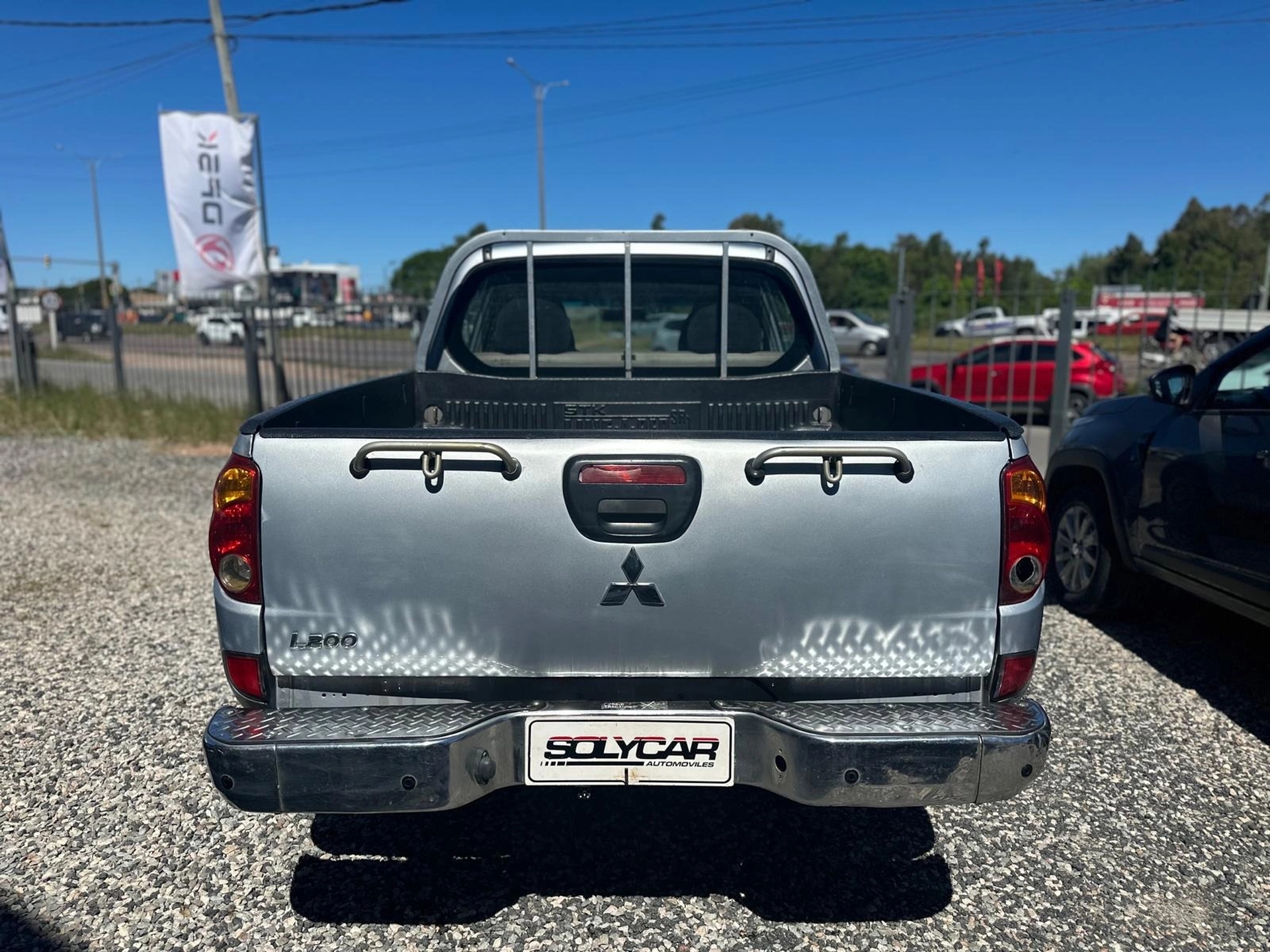 Mitsubishi L200