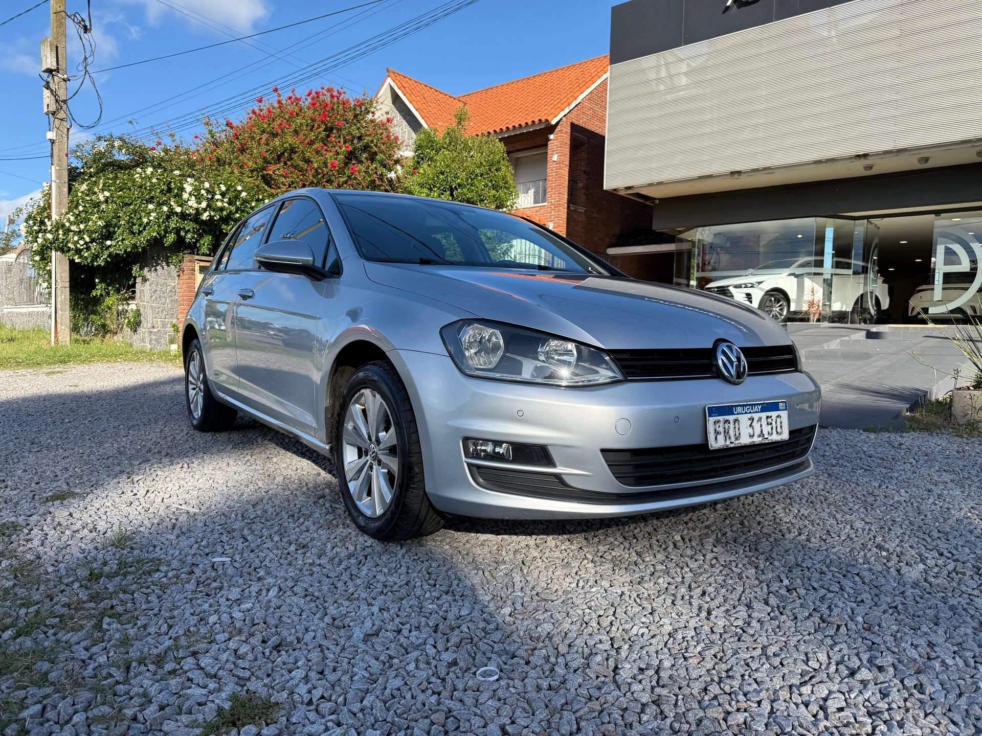 Volkswagen Golf Comfortline DSG 1.4