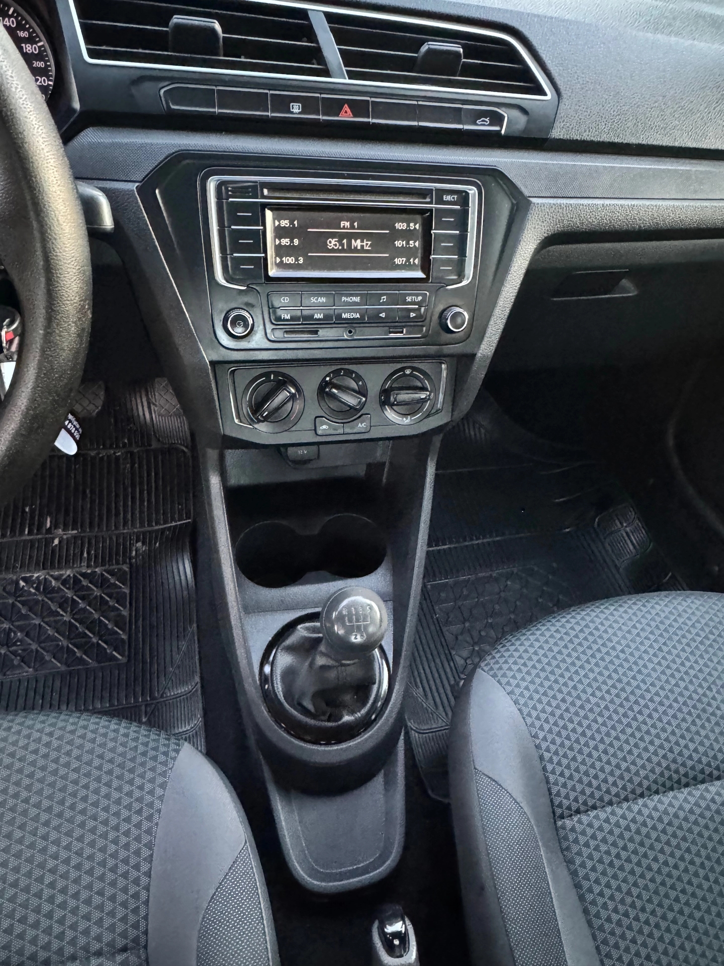 Volkswagen Gol Sedán 1.6 Power