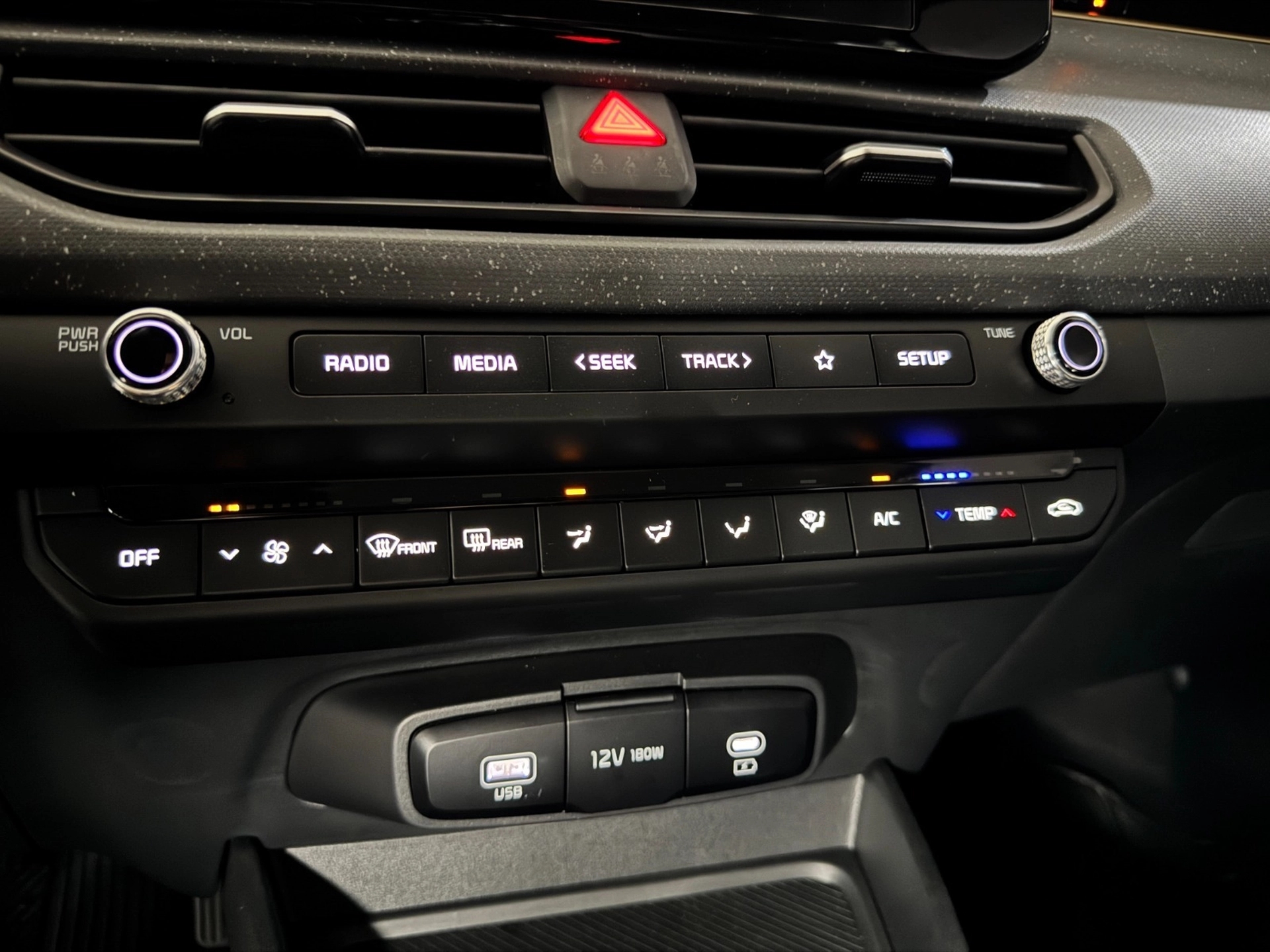 Kia K3 Sedán Lx Manual 1.4