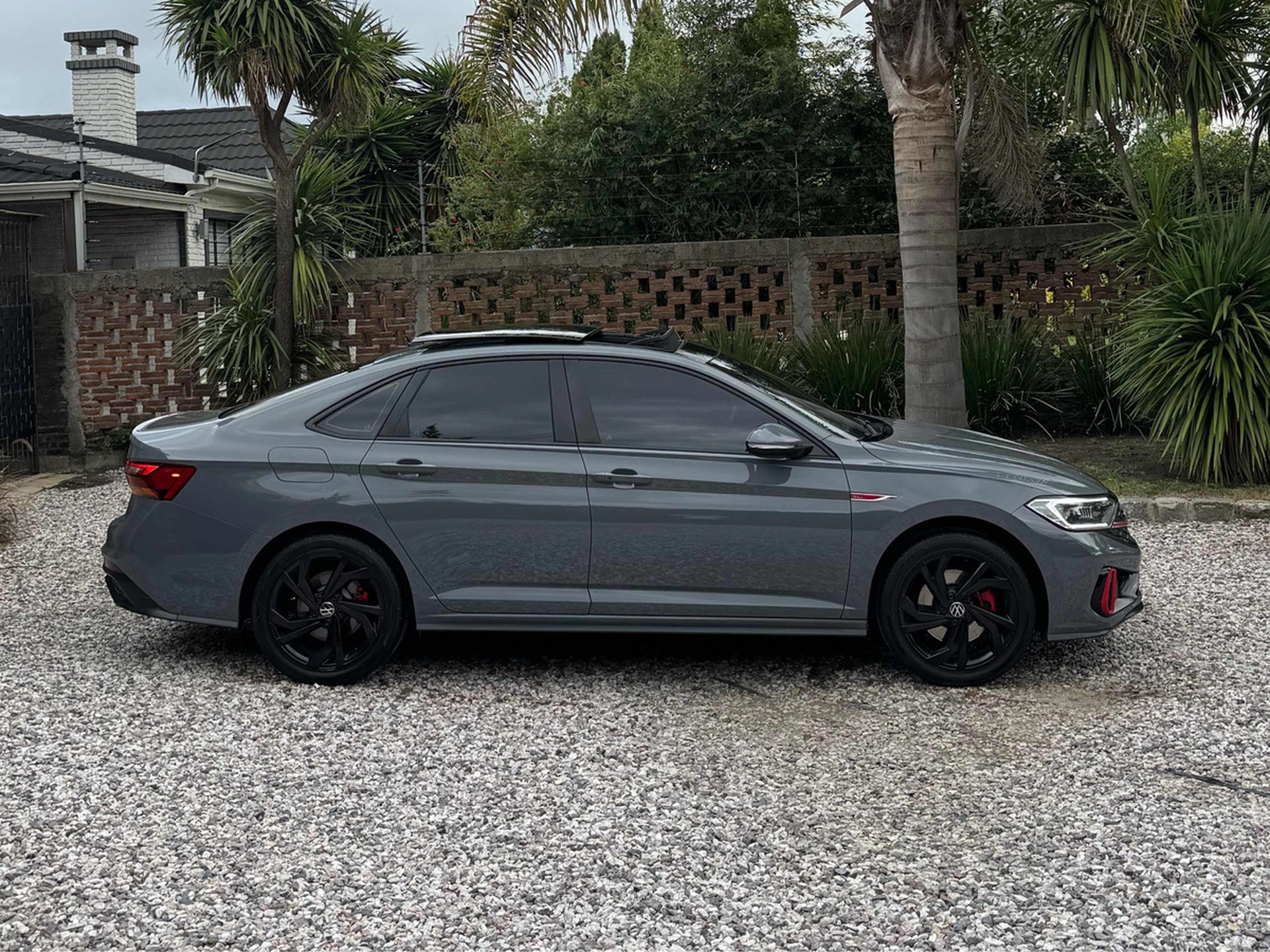 Volkswagen Vento 2.0 Tsi Gli