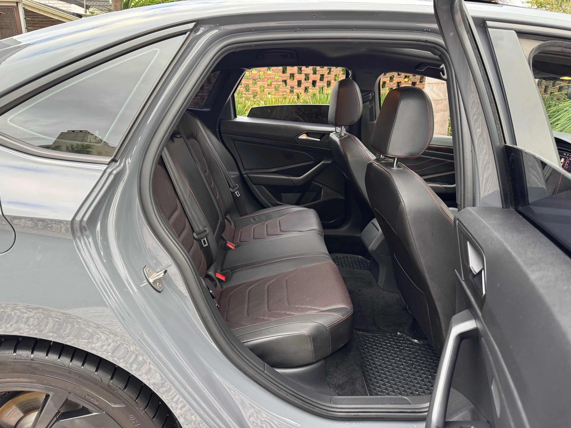 Volkswagen Vento 2.0 Tsi Gli