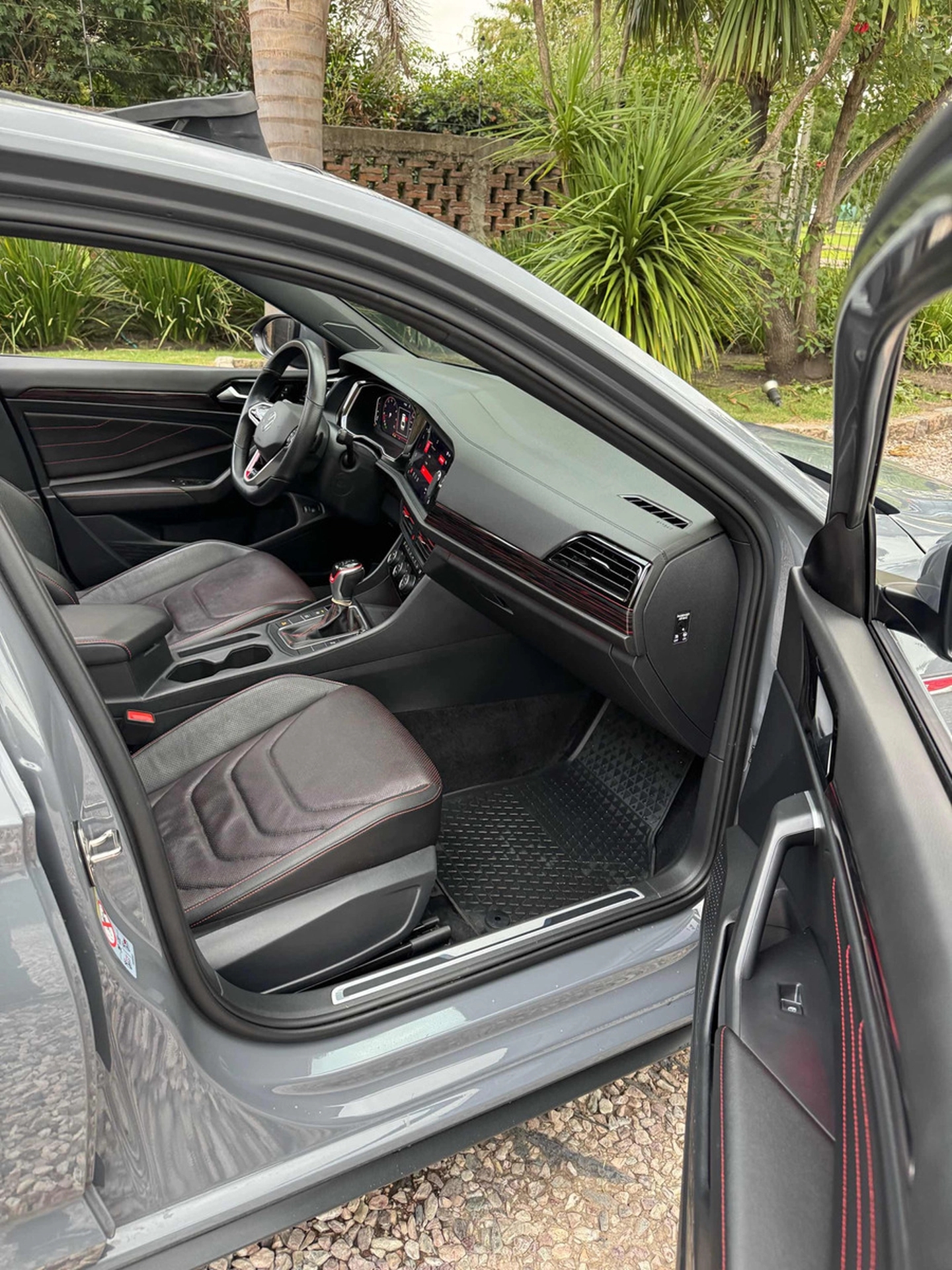 Volkswagen Vento 2.0 Tsi Gli