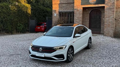 Volkswagen Vento 2.0 Tsi Gli 211cv App Connect + Nav
