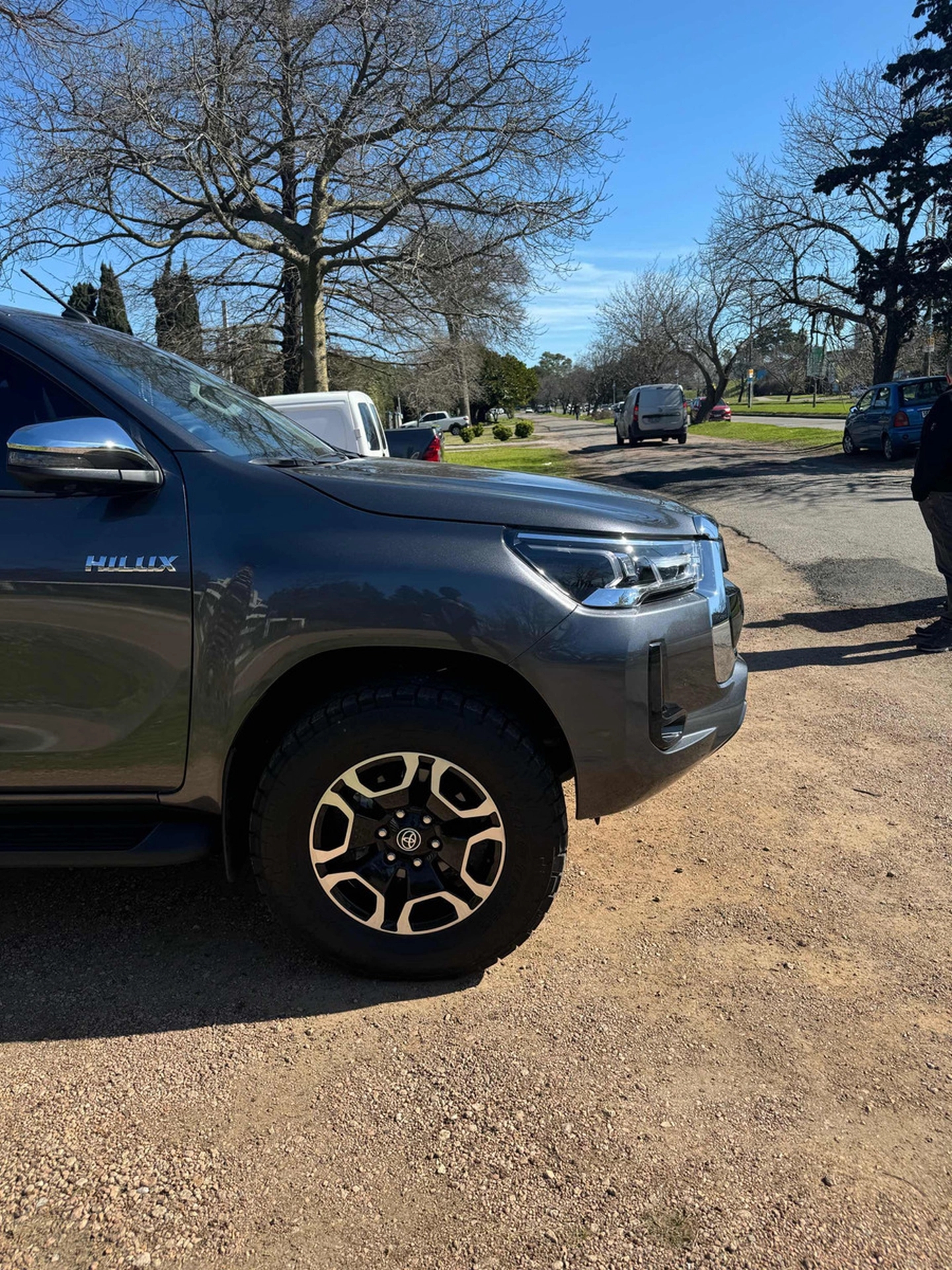 Toyota Hilux 2.8 Tdi Cd Srv Plus 4x4 At Tss