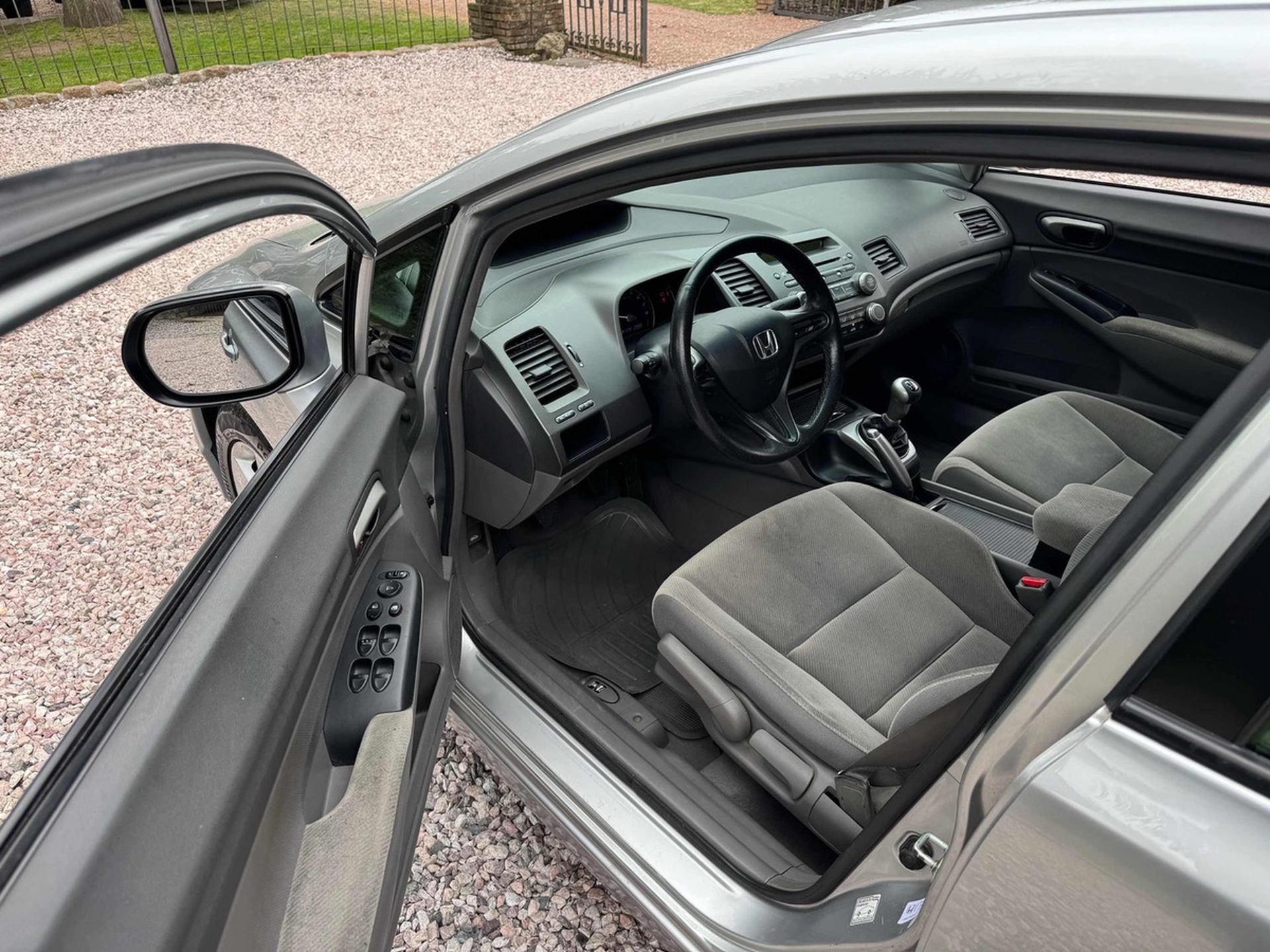 Honda Civic 1.8 Lxs Mt