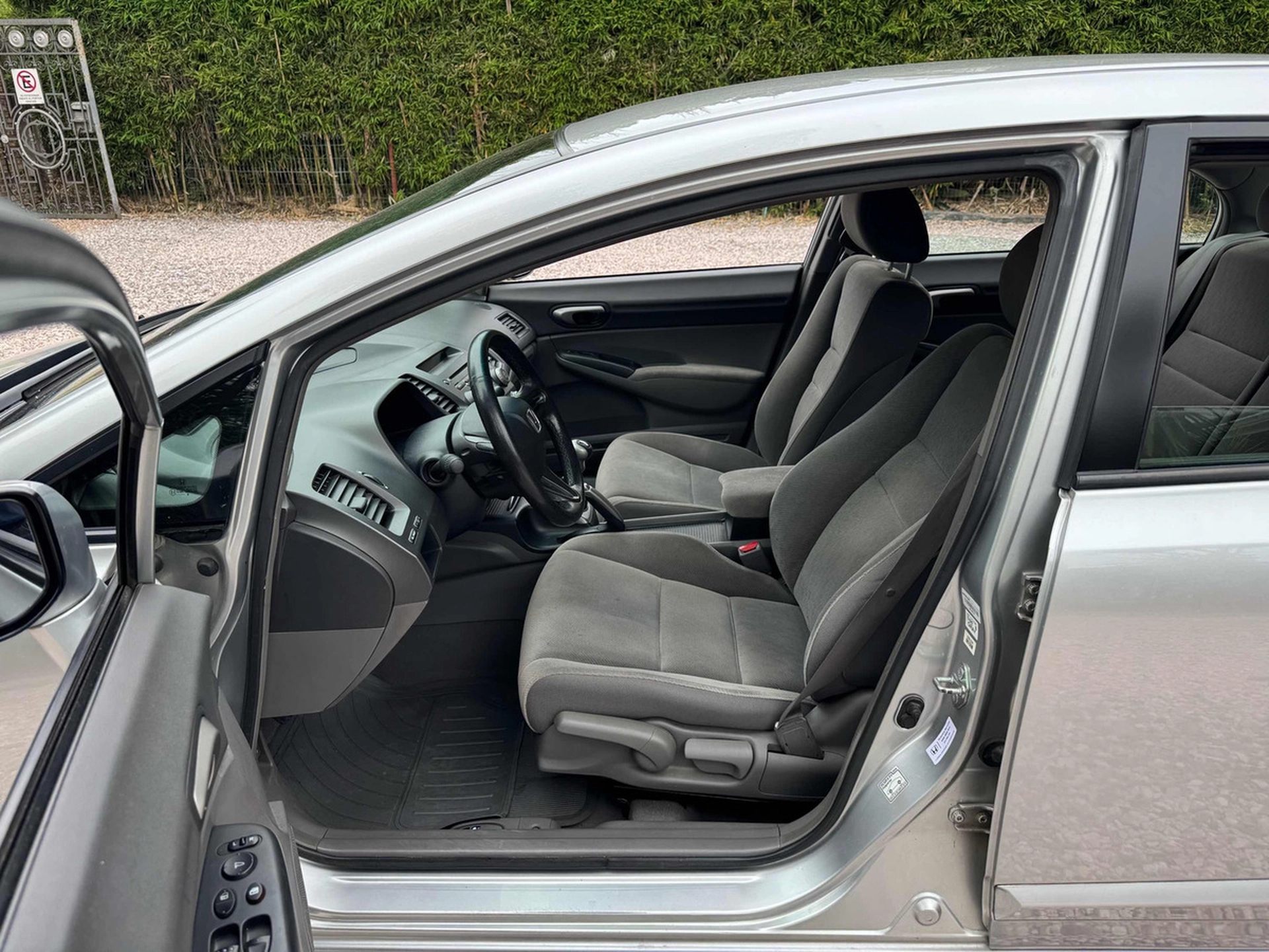 Honda Civic 1.8 Lxs Mt