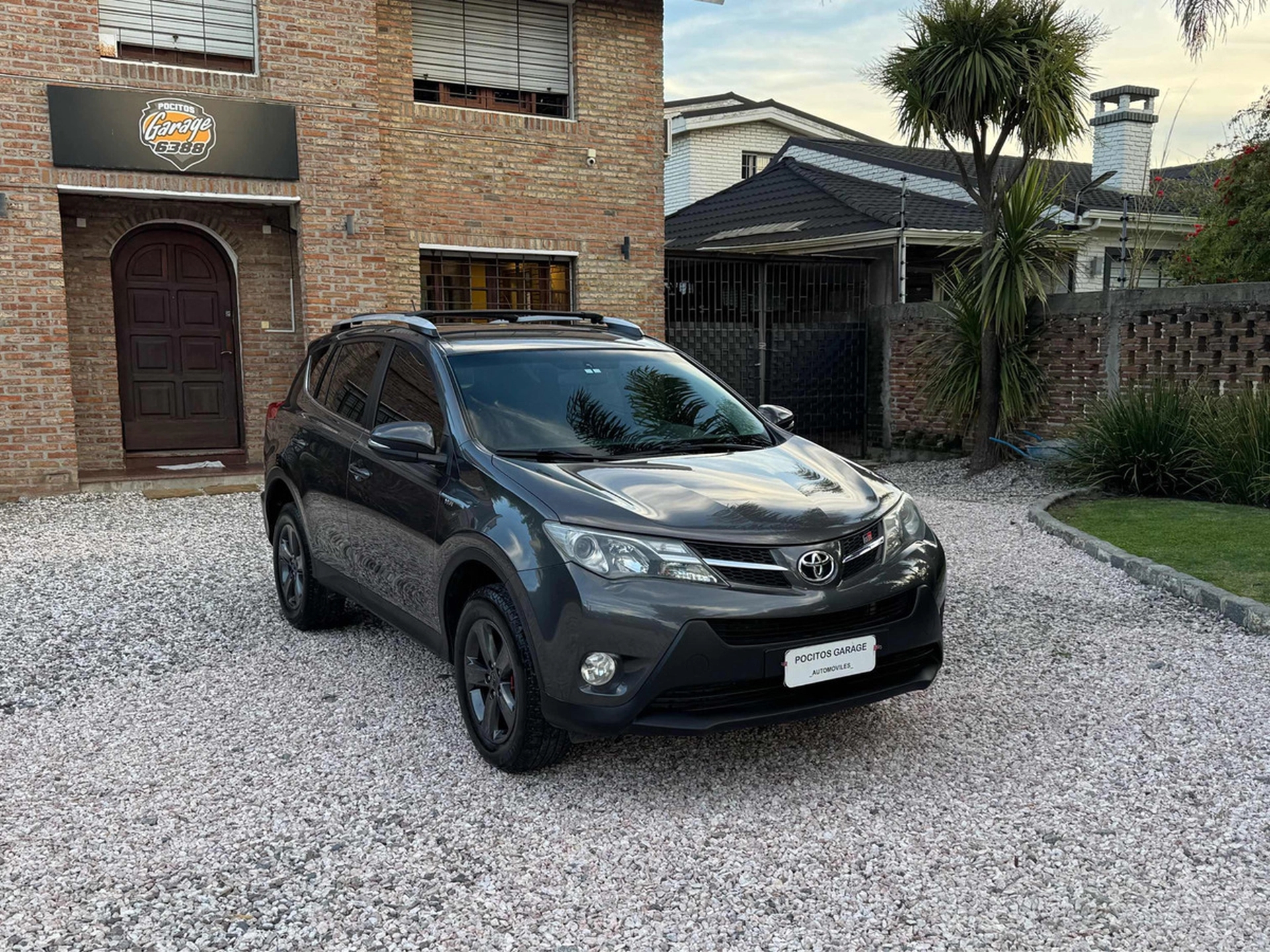 Toyota Rav4 2.0 4x2 Cvt