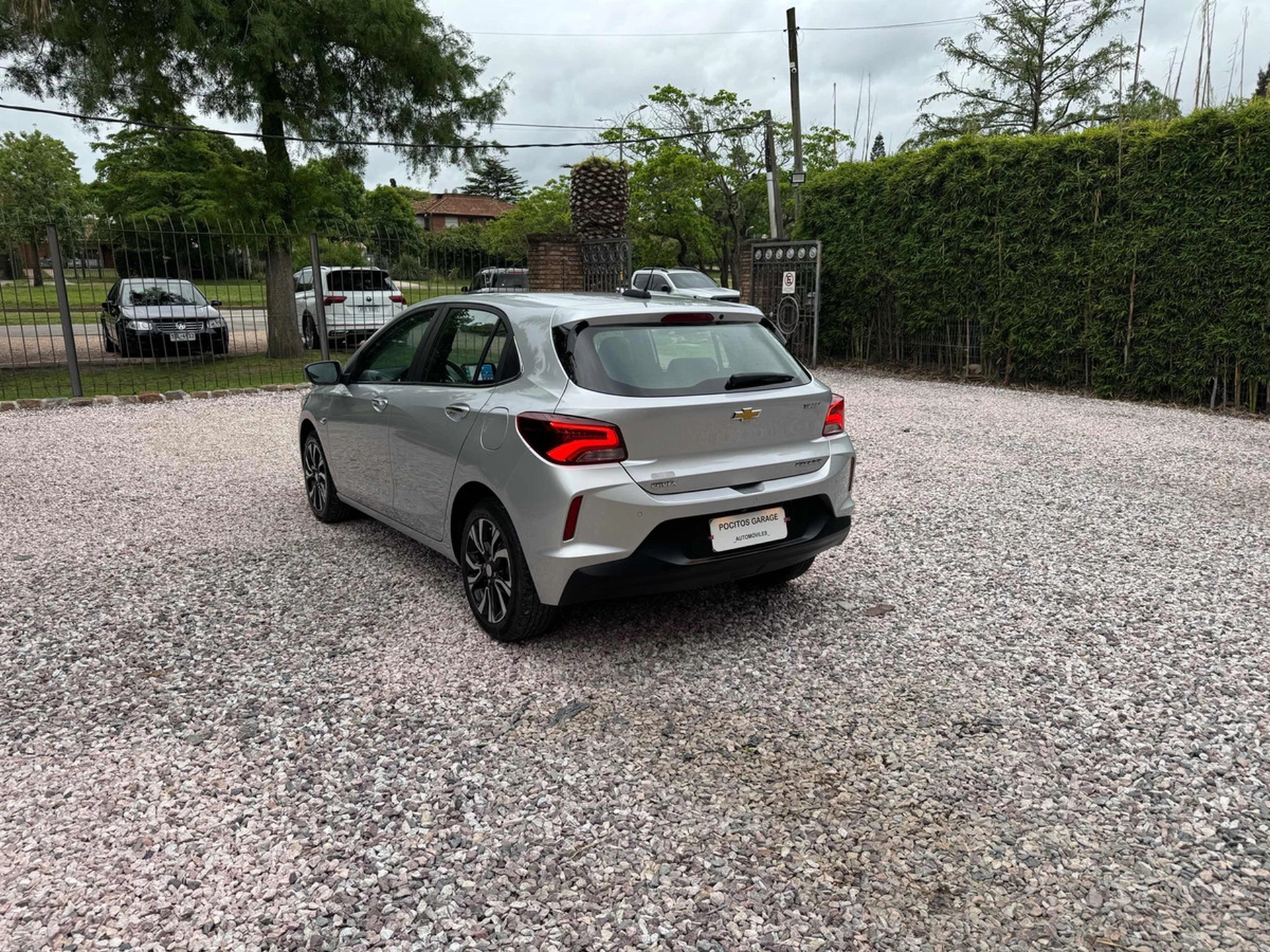 Chevrolet Onix 1.0t Hb Premier At