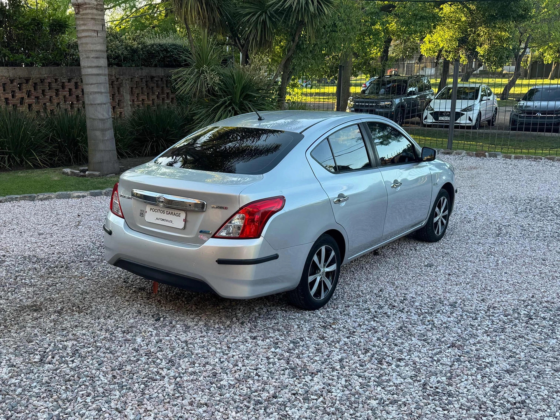 Nissan Versa 1.6 Advance Mt