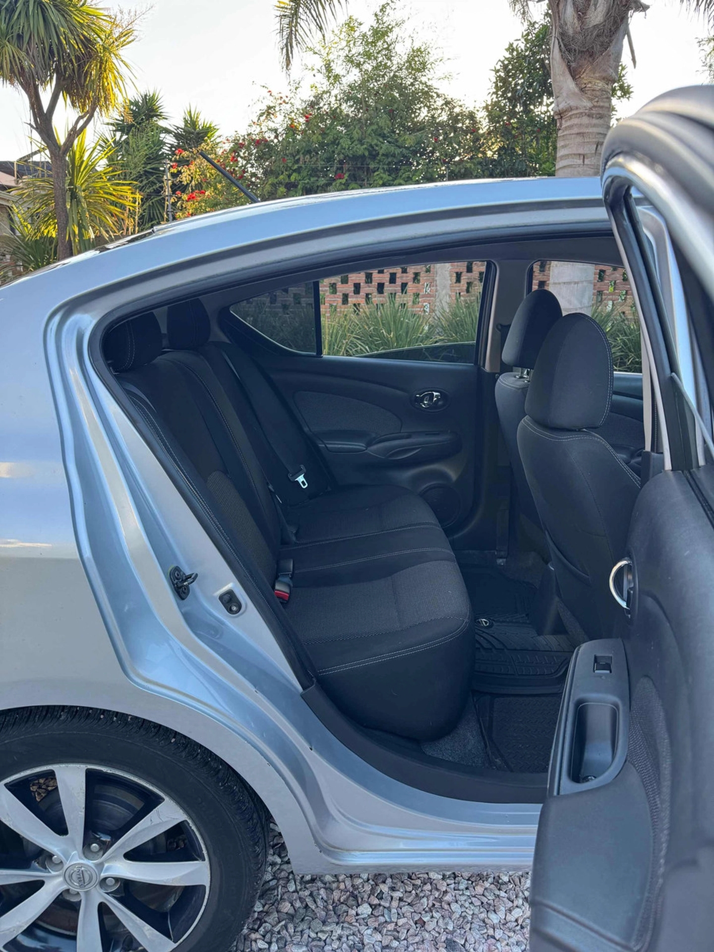 Nissan Versa 1.6 Advance Mt