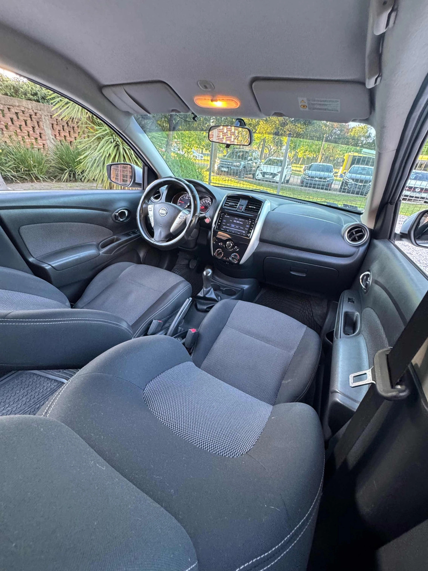 Nissan Versa 1.6 Advance Mt