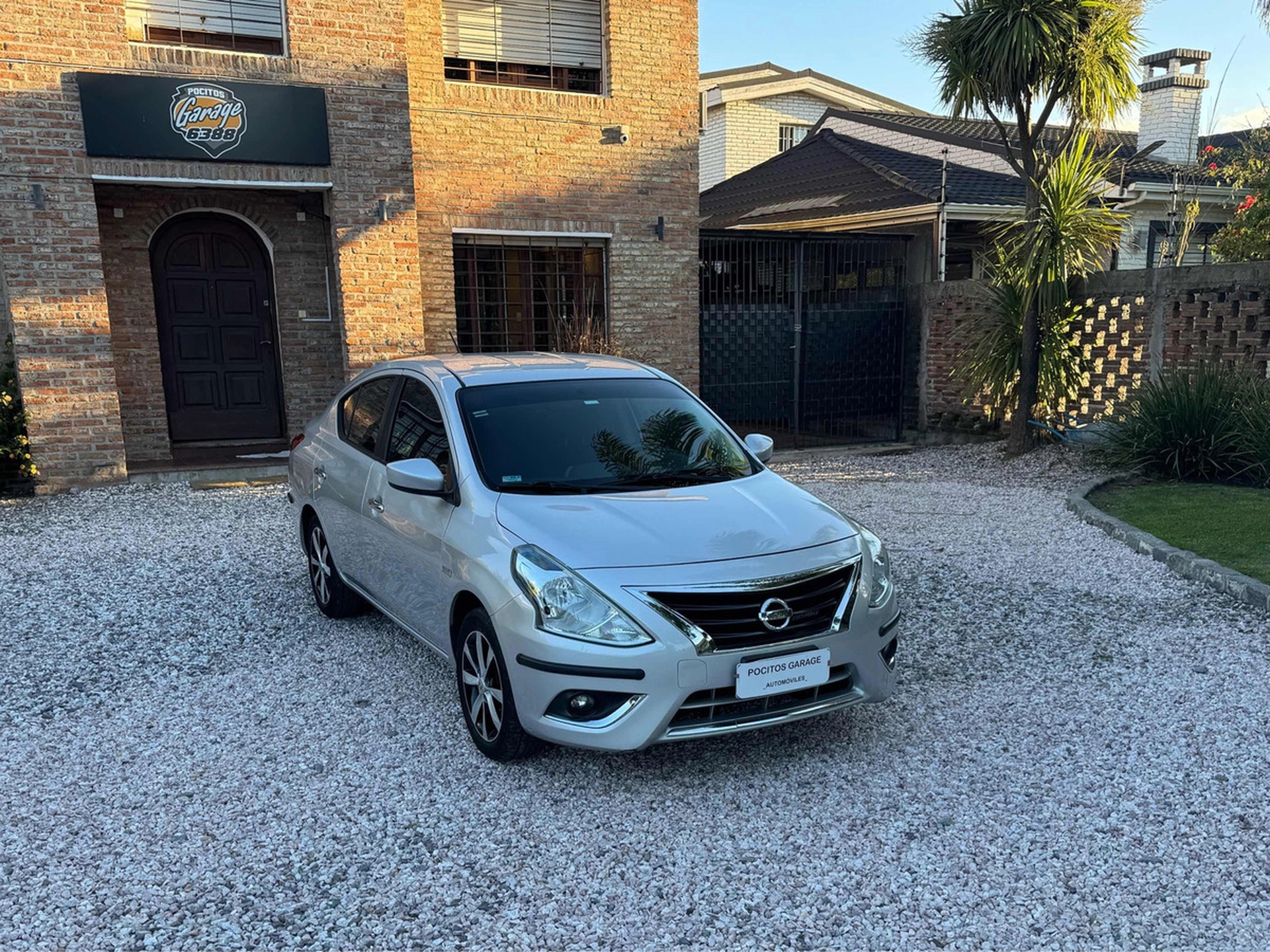 Nissan Versa 1.6 Advance Mt