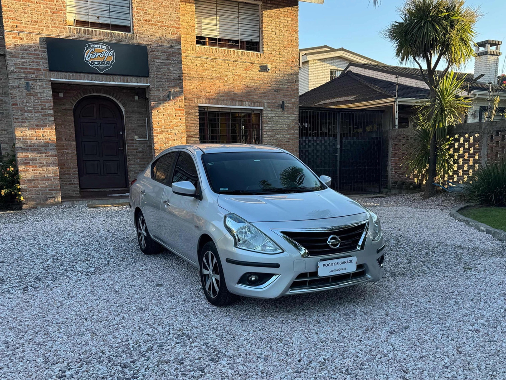 Nissan Versa 1.6 Advance Mt