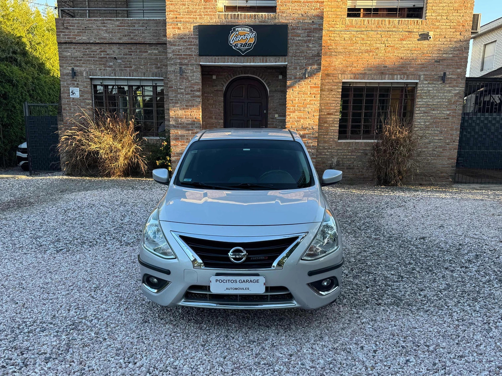 Nissan Versa 1.6 Advance Mt