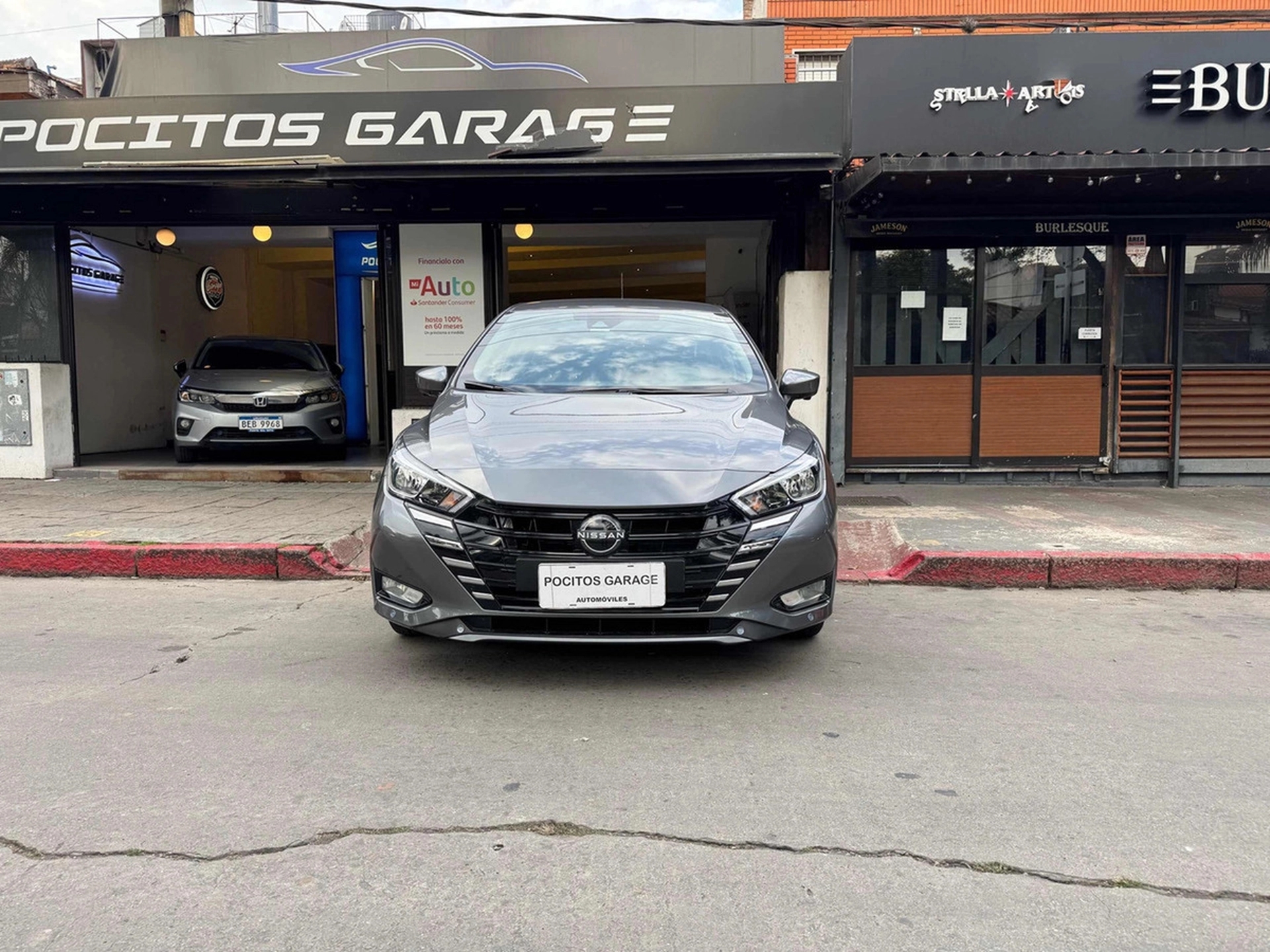 Nissan Versa 1.6 Advance At