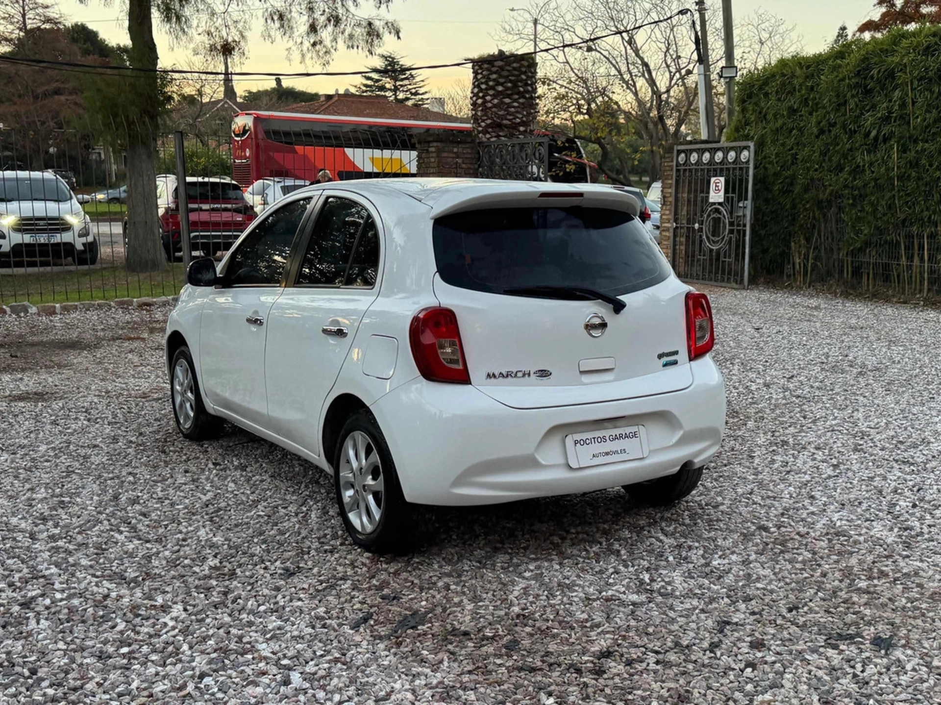 Nissan March 1.6 Advance At March Automatico