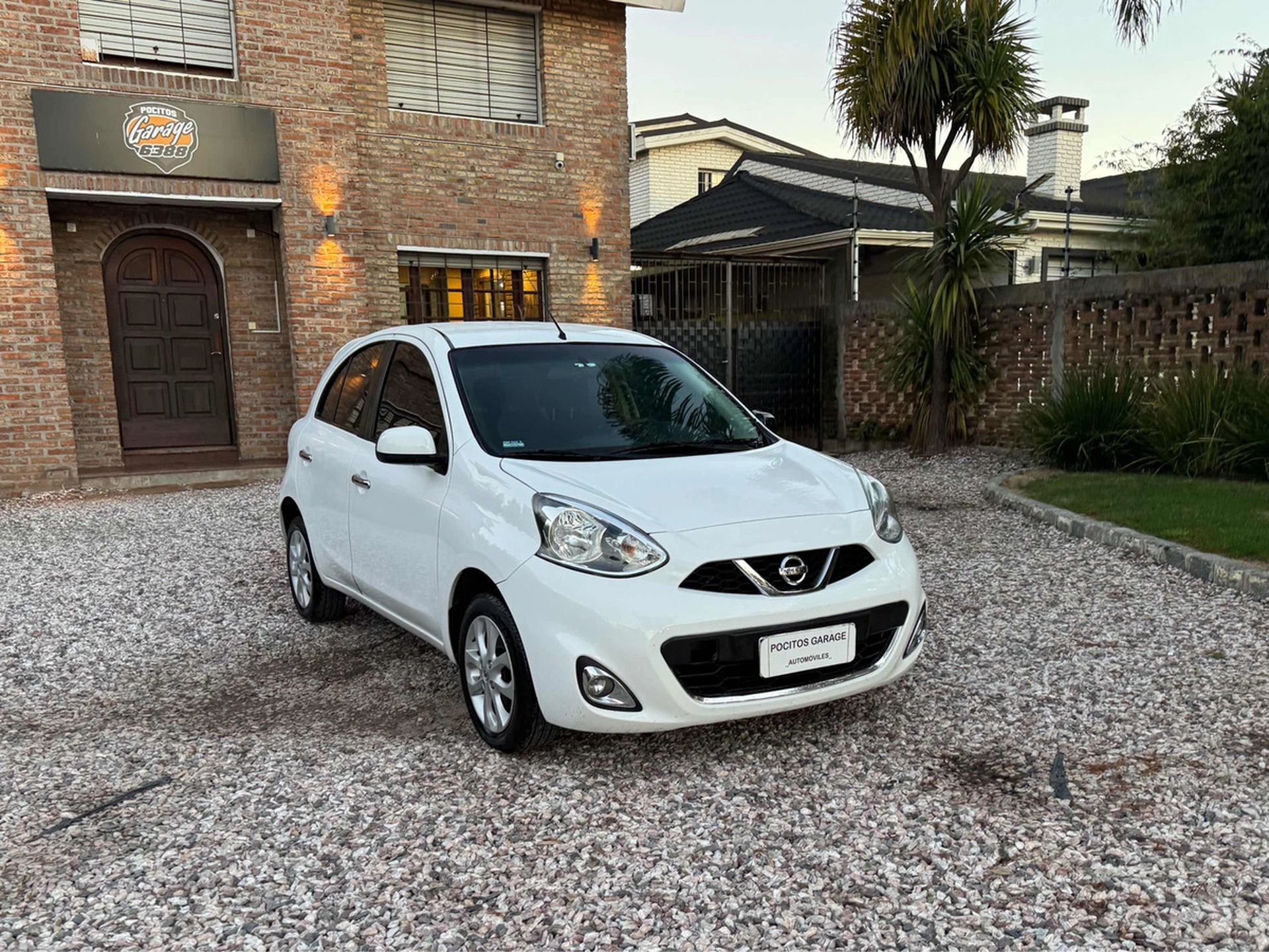 Nissan March 1.6 Advance At March Automatico