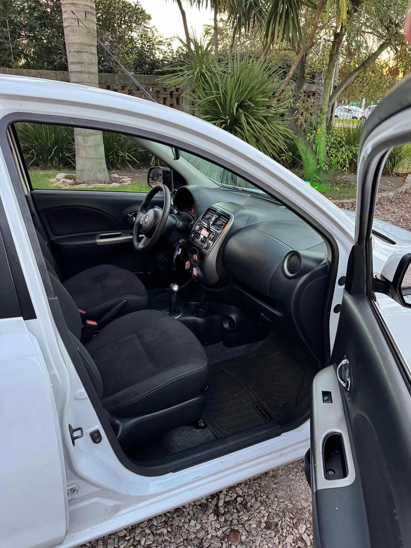 Nissan March 1.6 Advance At March Automatico