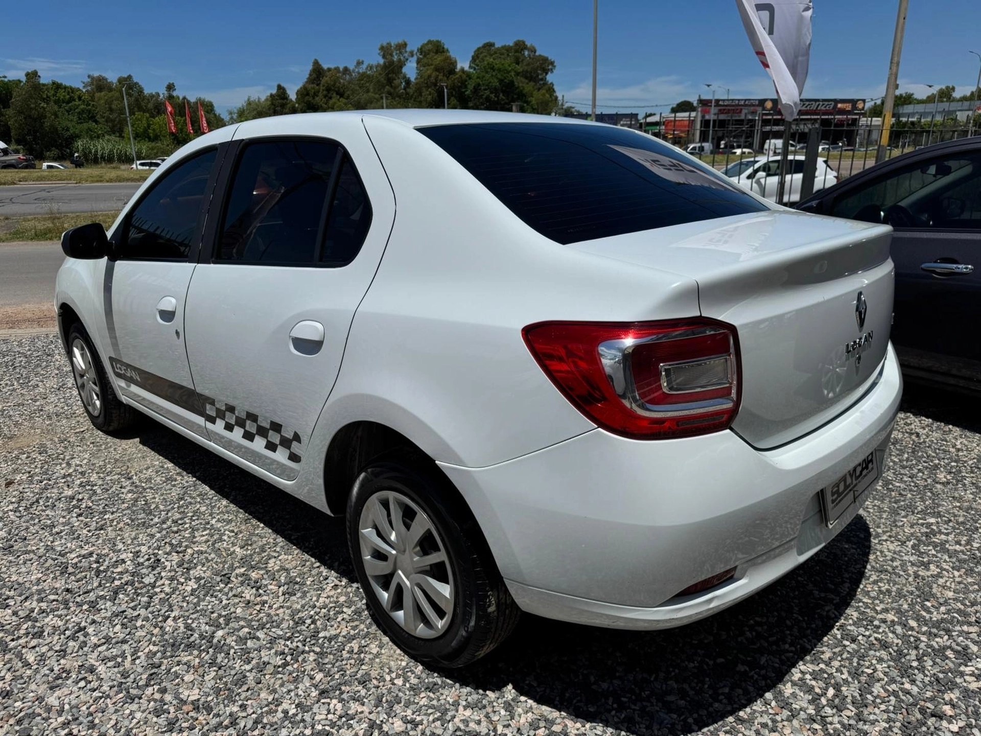 Renault Logan Expression 1.6