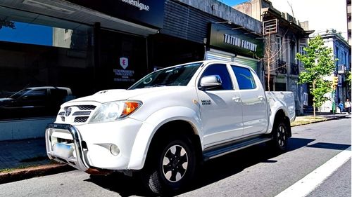 Toyota Hilux SRV 3.0 TDI DIESEL DOBLE CABINA