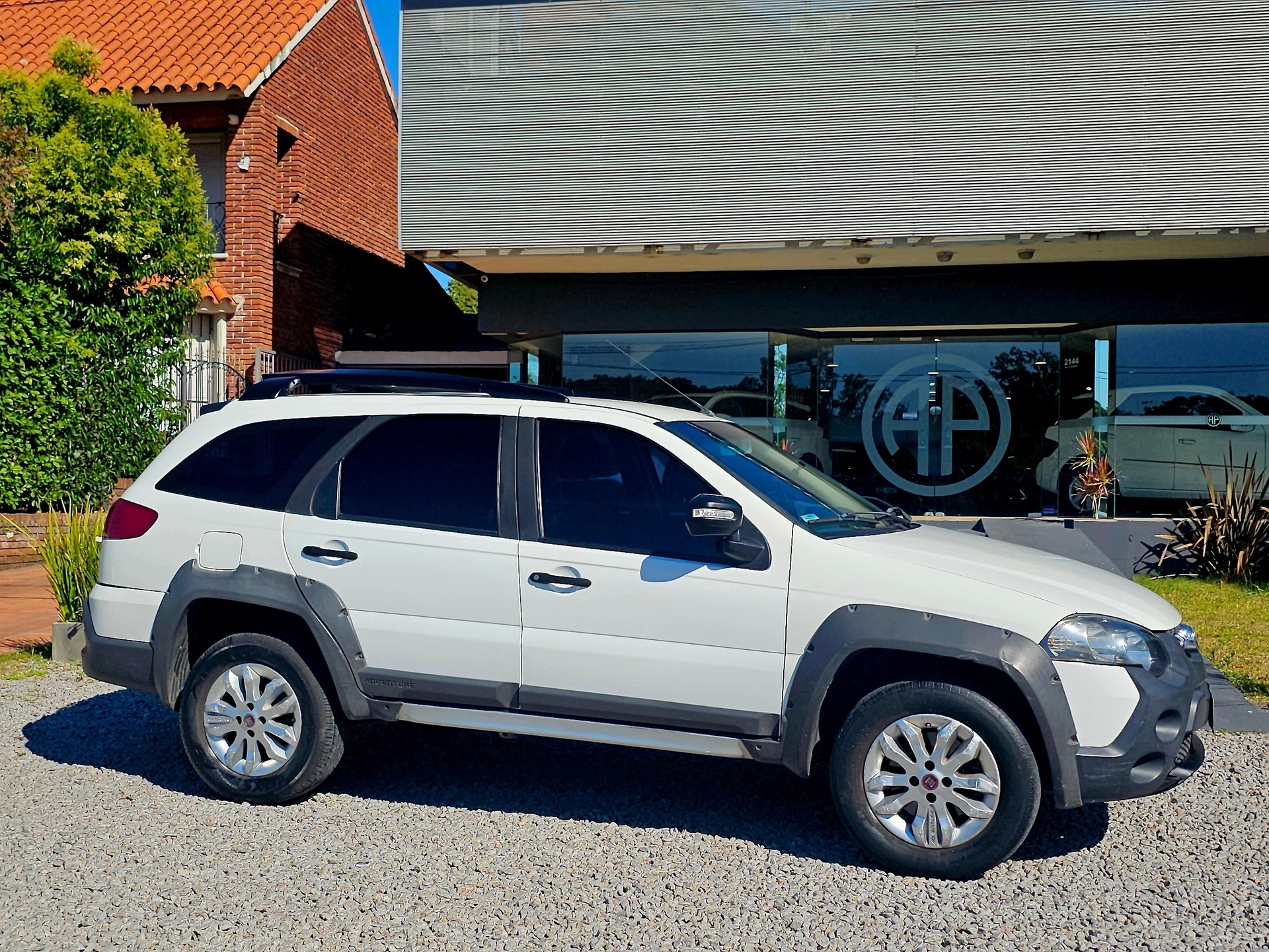 Fiat Palio Weekend Adventure