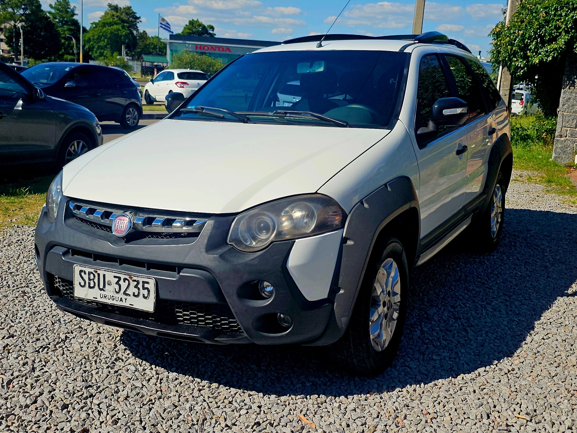 Fiat Palio Weekend Adventure