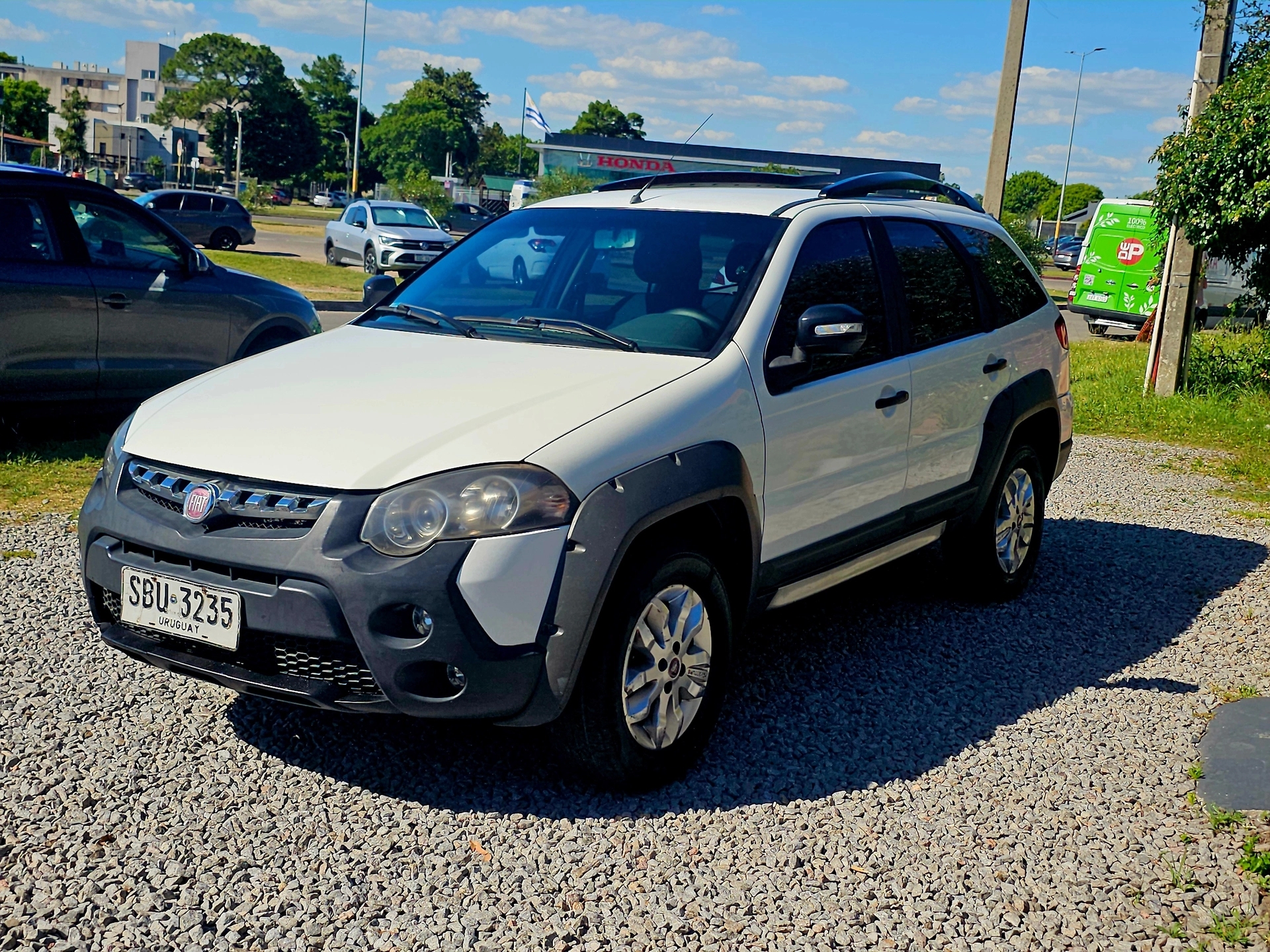 Fiat Palio Weekend Adventure