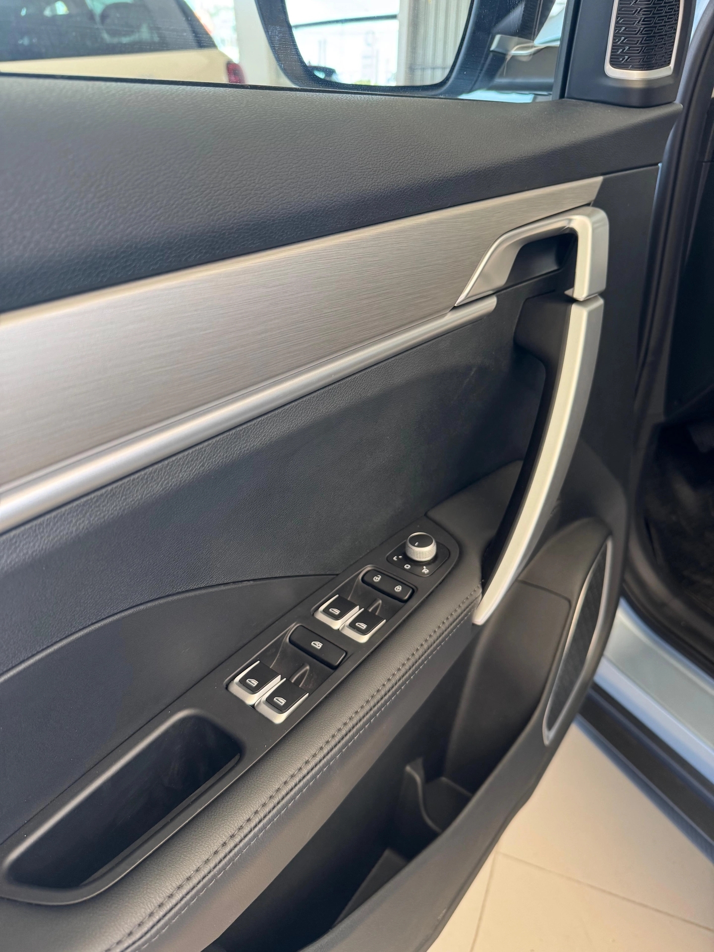 Geely Coolray Lite GS+