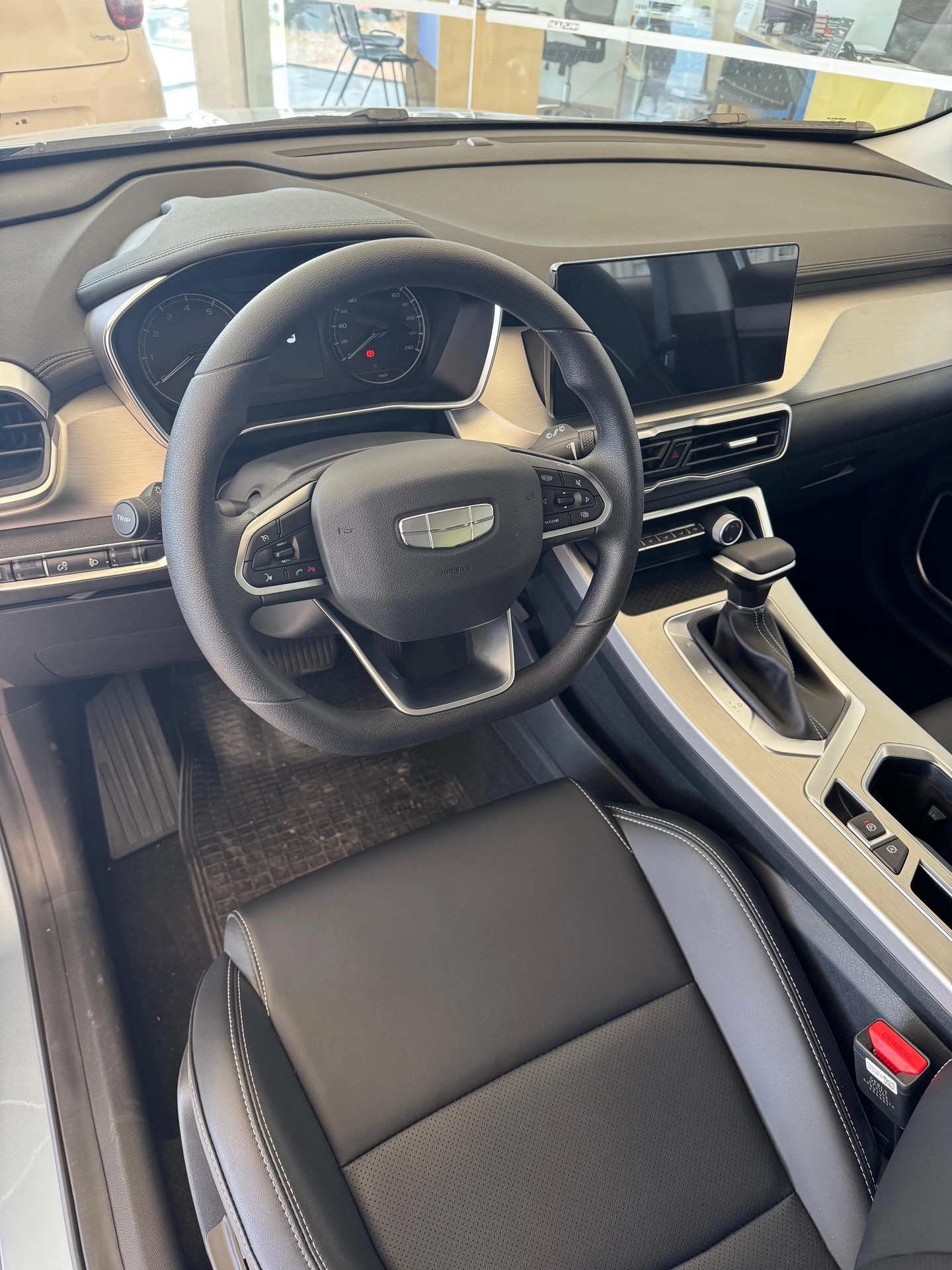 Geely Coolray Lite GS+