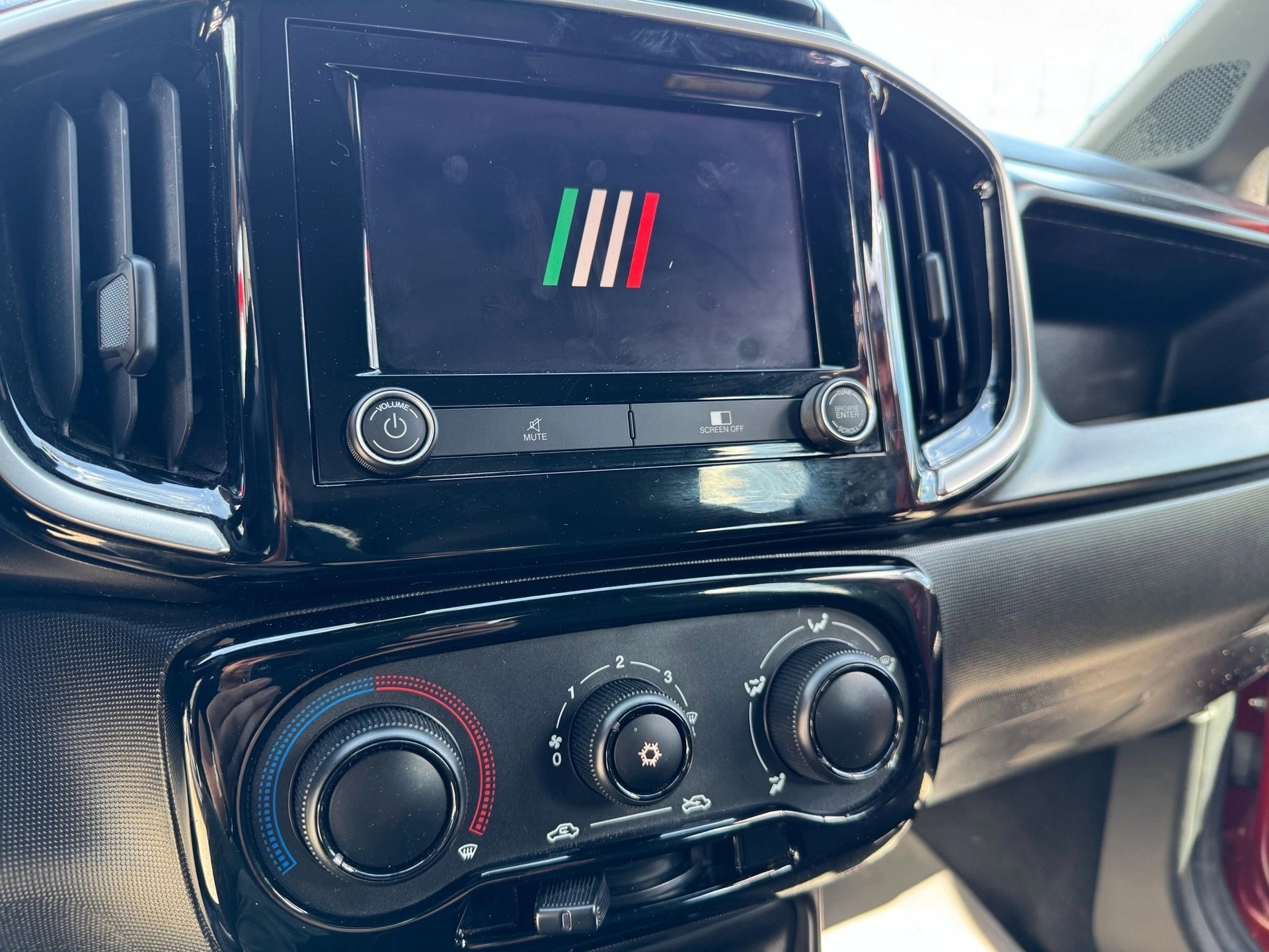 Fiat Strada Freedom Cabina Doble 1.3 M/T