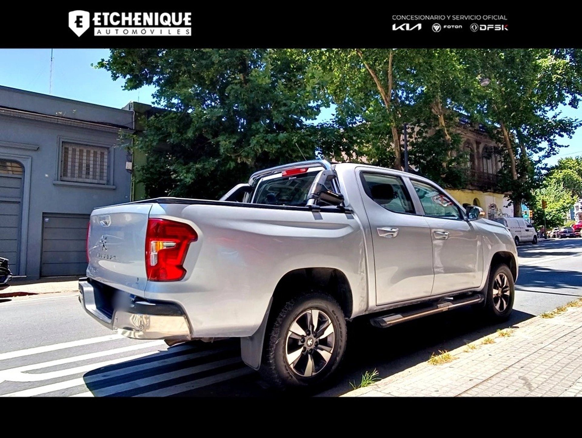 Peugeot Landtrek 2.4 4x2 Active Excelete Estado