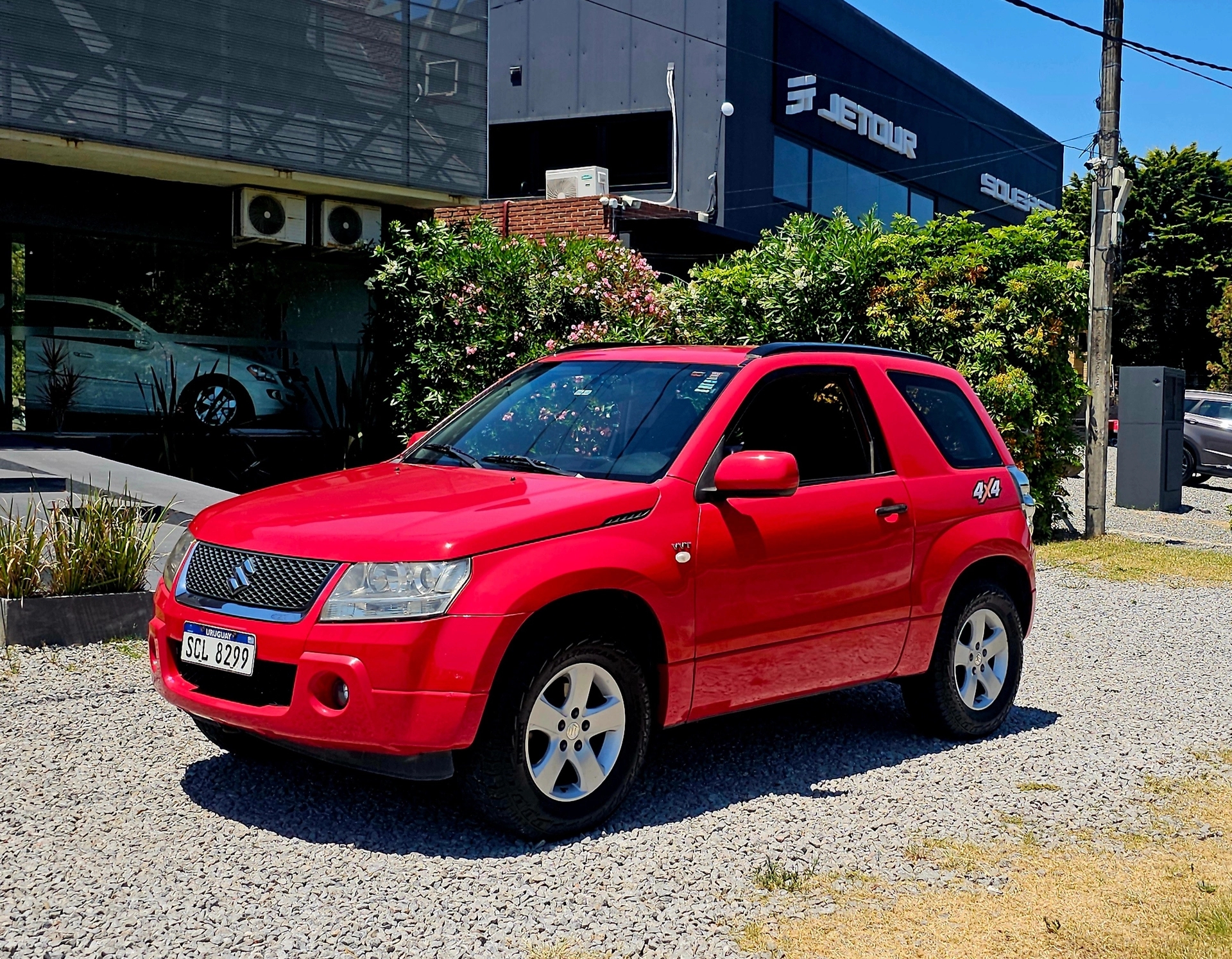 Suzuki Vitara 1.6 GLX M/T 2WD