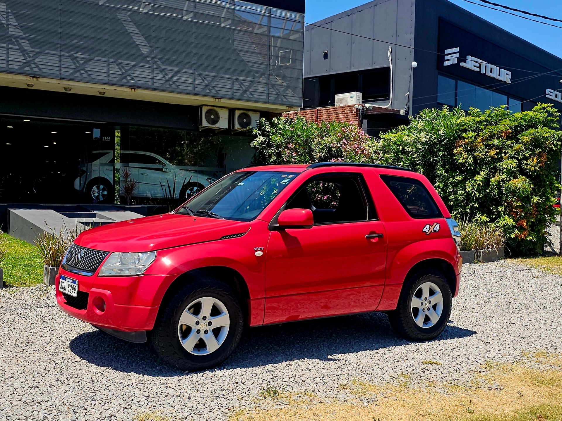 Suzuki Vitara 1.6 GLX M/T 2WD