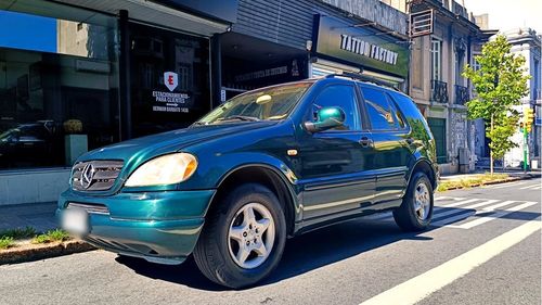 Mercedes-Benz ML320 3.2 At Muy Buen Estado